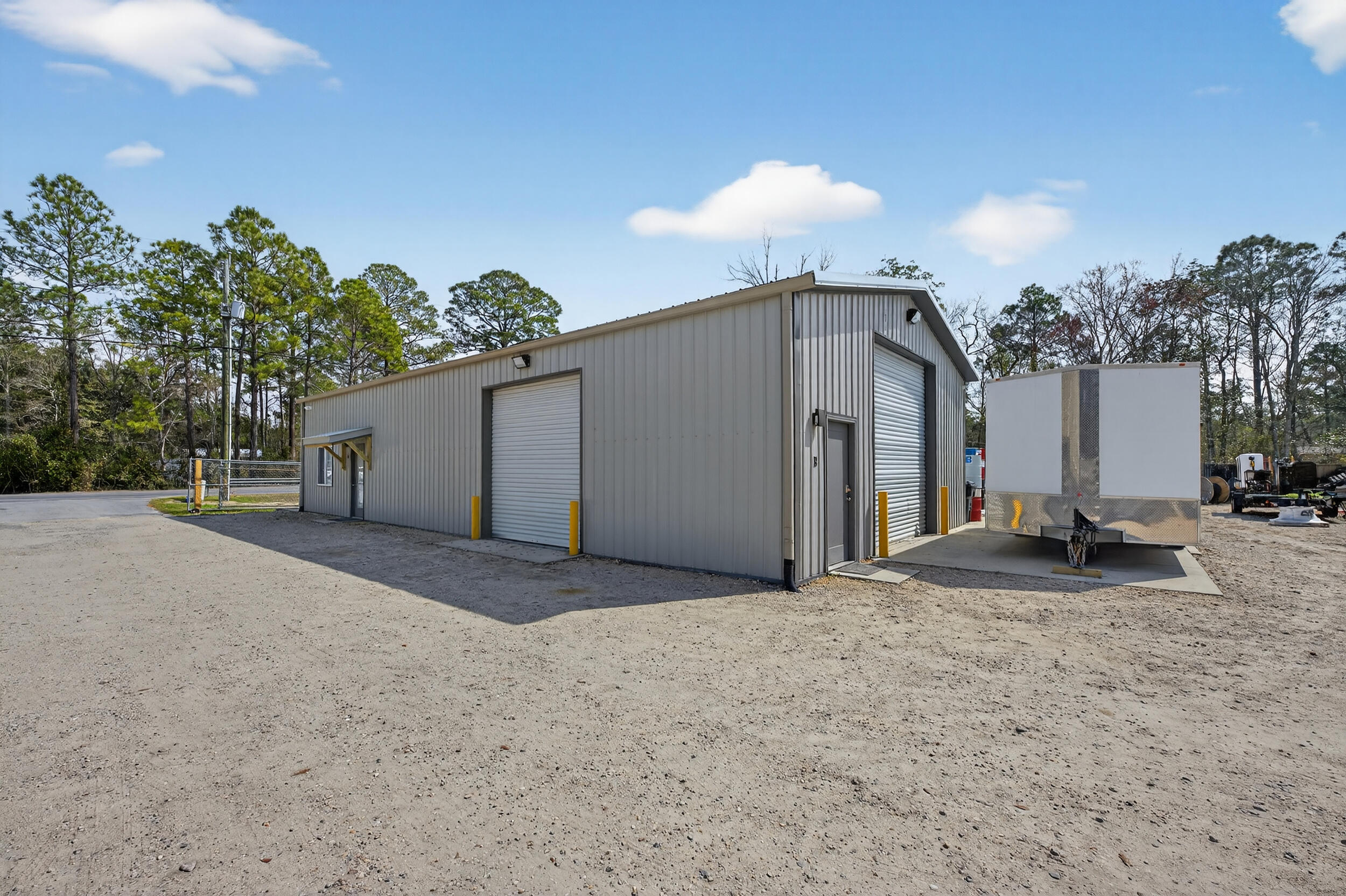 JOLLY BAY ACRES - Residential