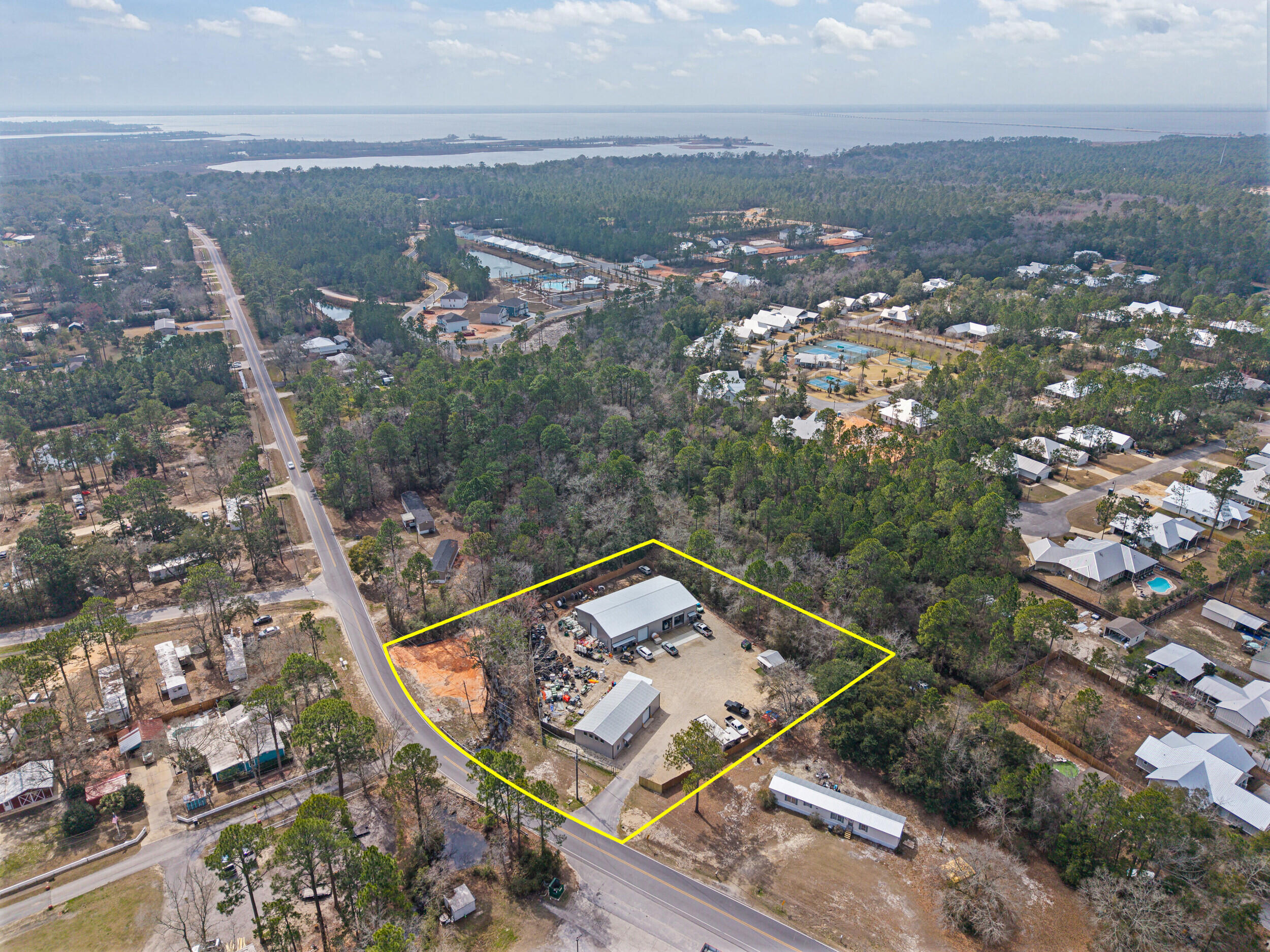 JOLLY BAY ACRES - Residential