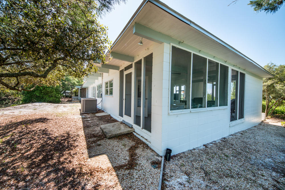 FOUR MILE VILLAGE - Residential