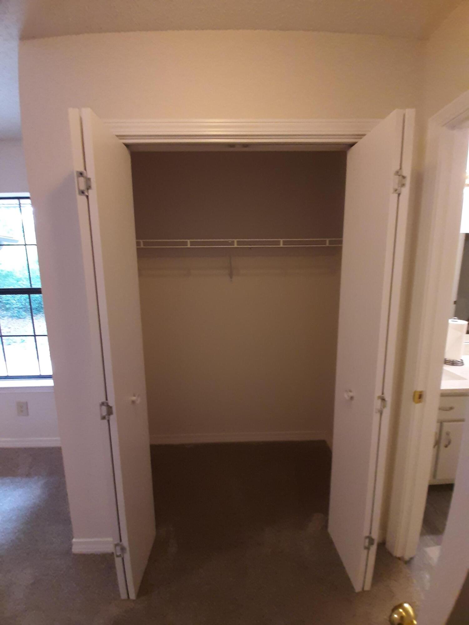 OAKCREST F/G PLAT#4 - Residential