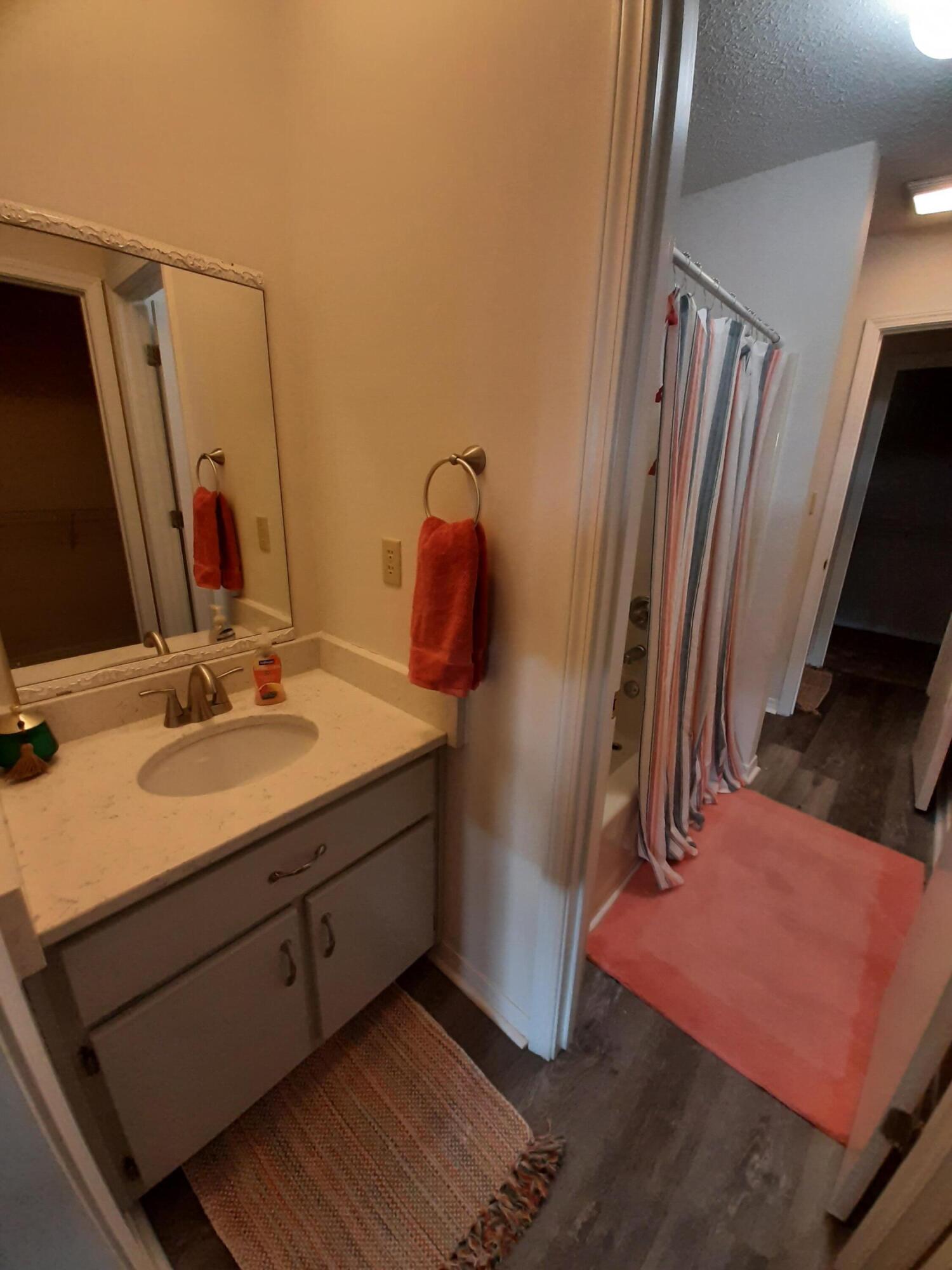 OAKCREST F/G PLAT#4 - Residential