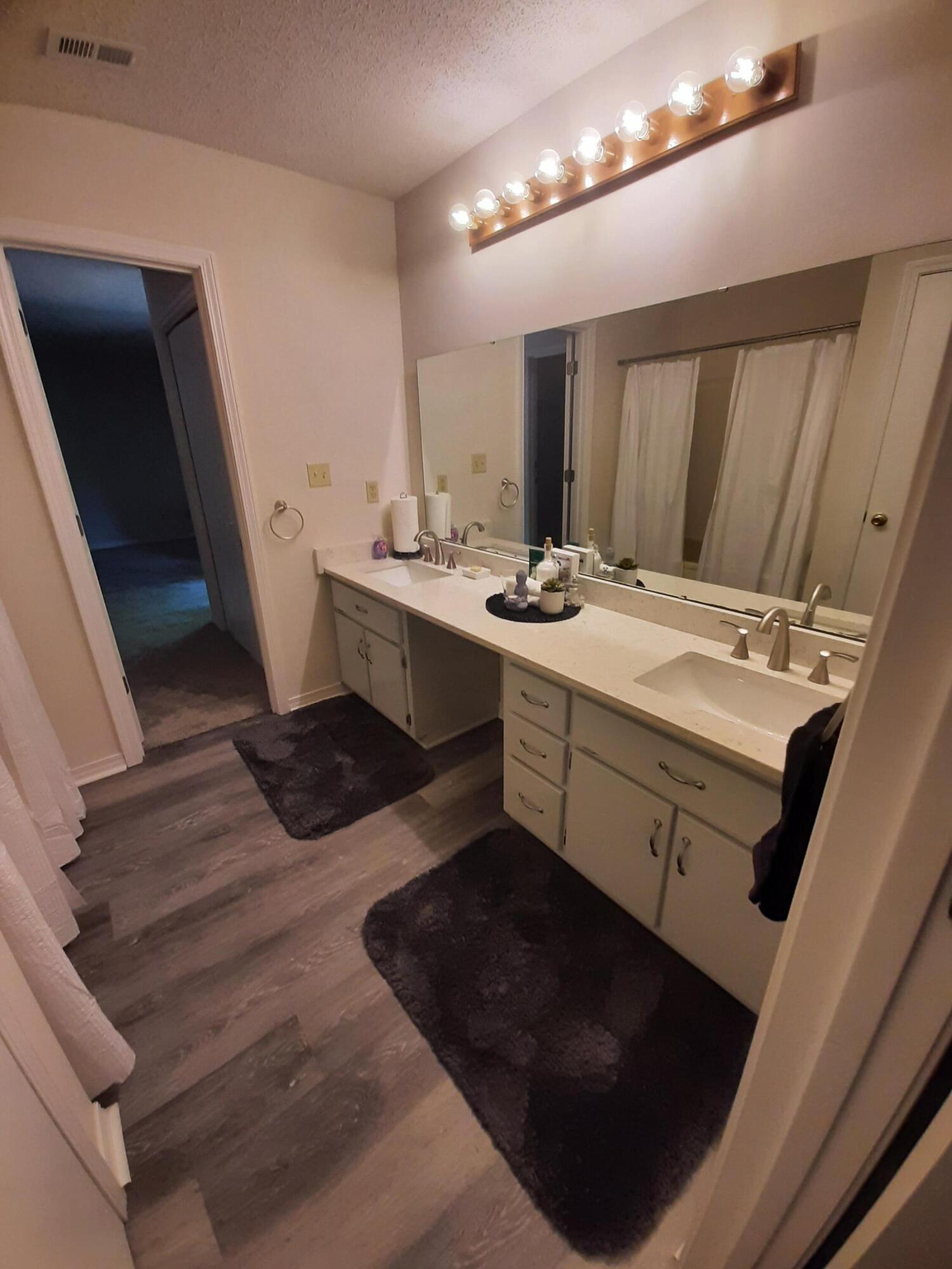 OAKCREST F/G PLAT#4 - Residential