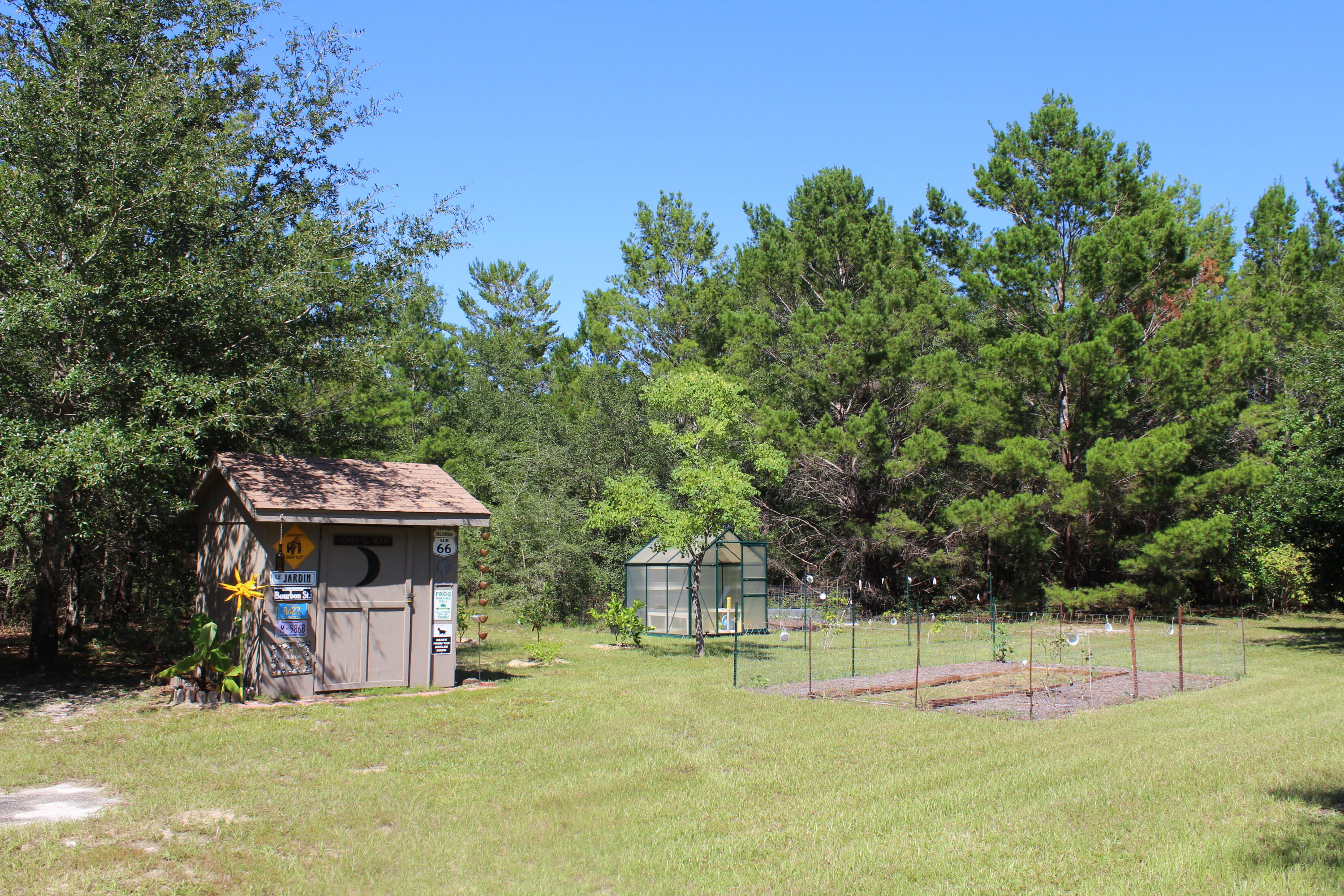 SPRING HILLS FARMS UNREC - Residential