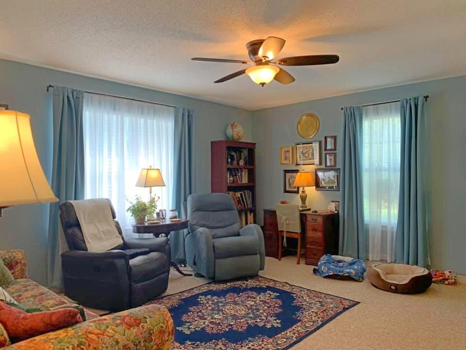 SPRING HILLS FARMS UNREC - Residential