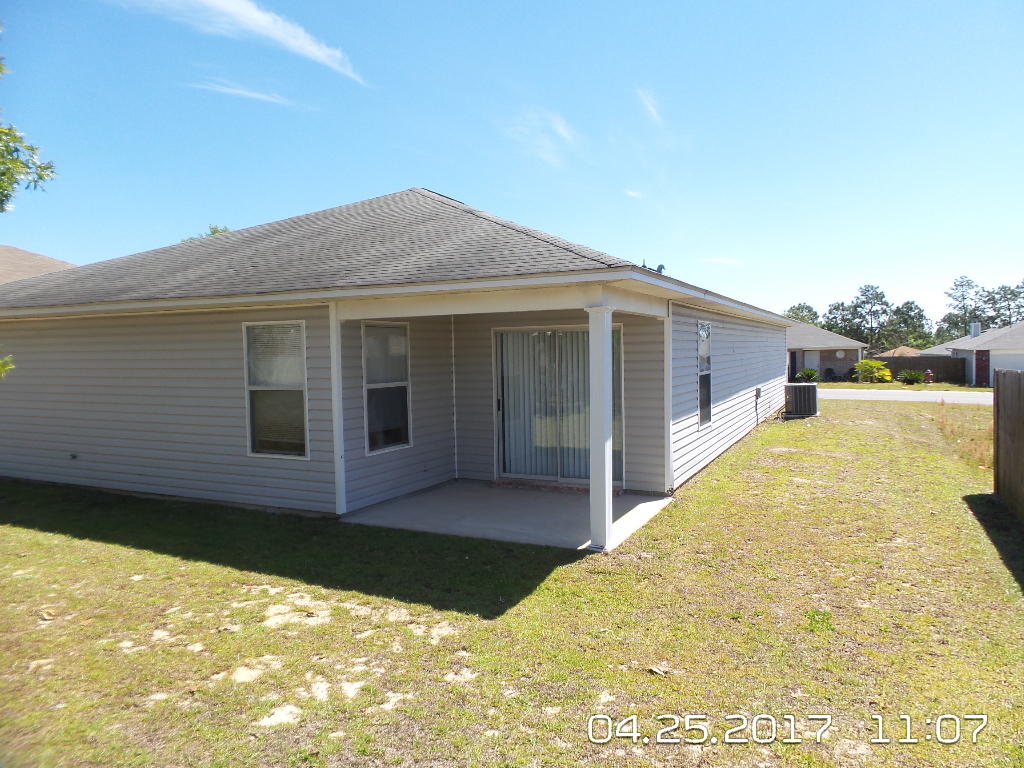REDSTONE ESTATES - Residential Lease