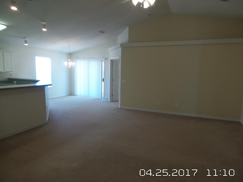 REDSTONE ESTATES - Residential Lease