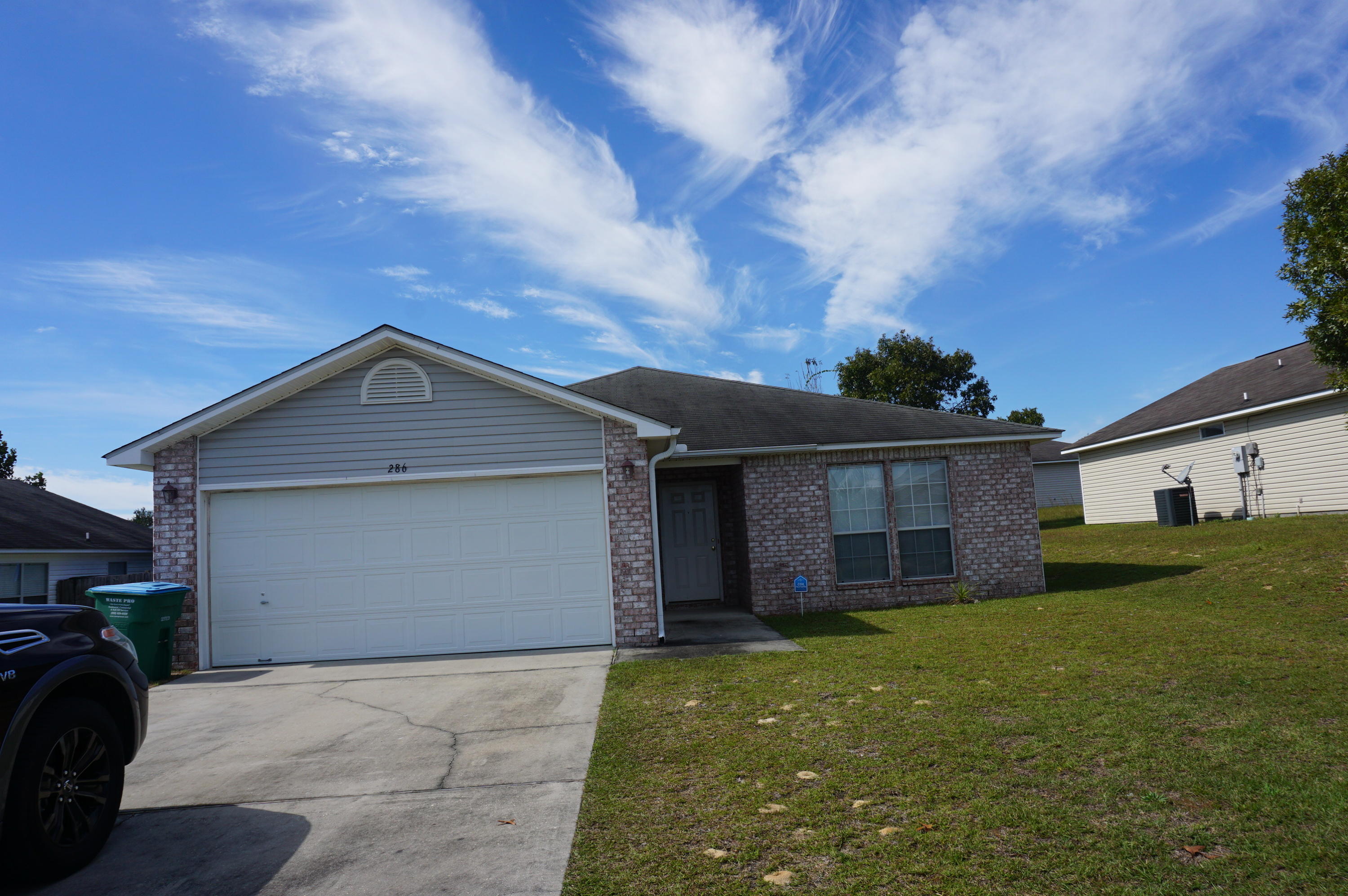 REDSTONE ESTATES - Residential Lease