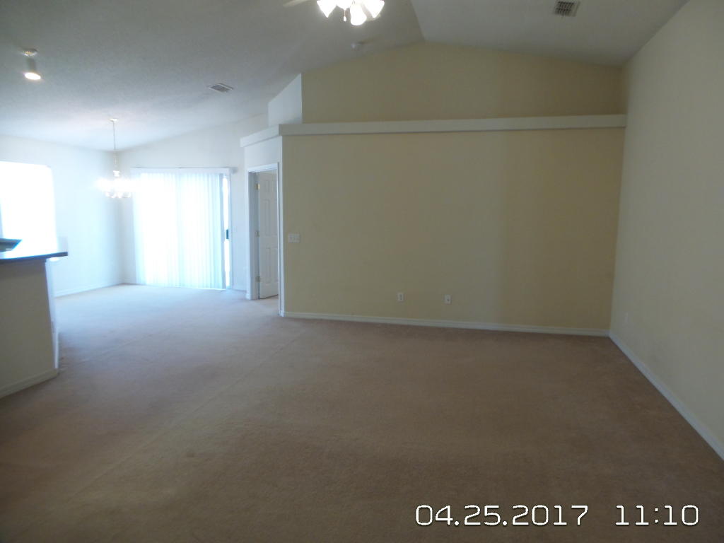 REDSTONE ESTATES - Residential Lease