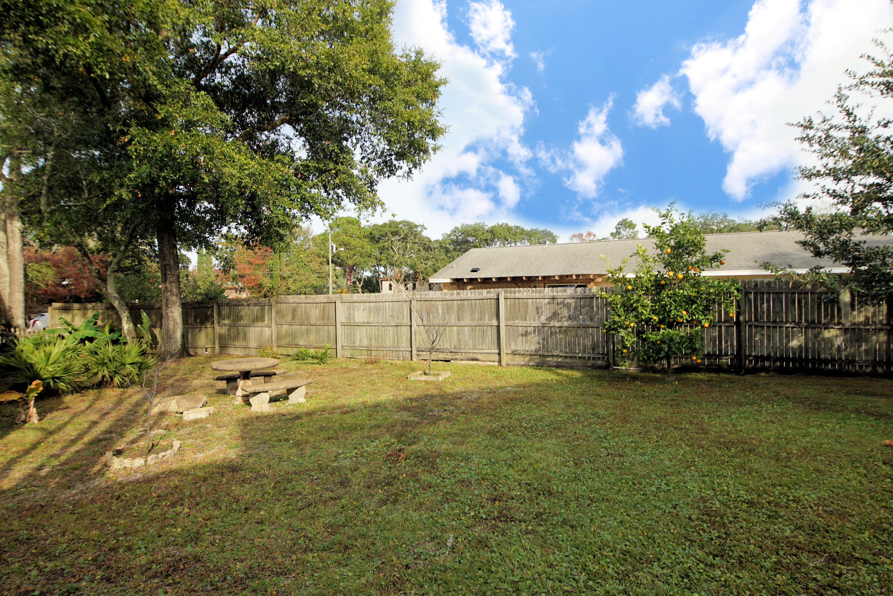 Cinco Bayou Cercle Nautique TH - Residential