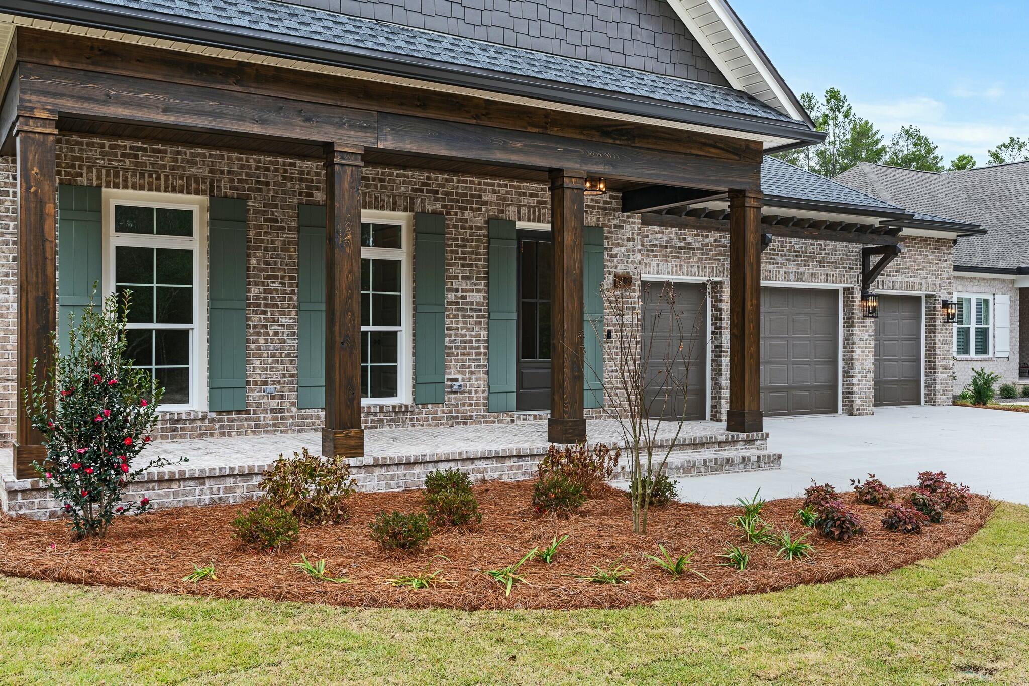 HAMMOCK BAY - Residential