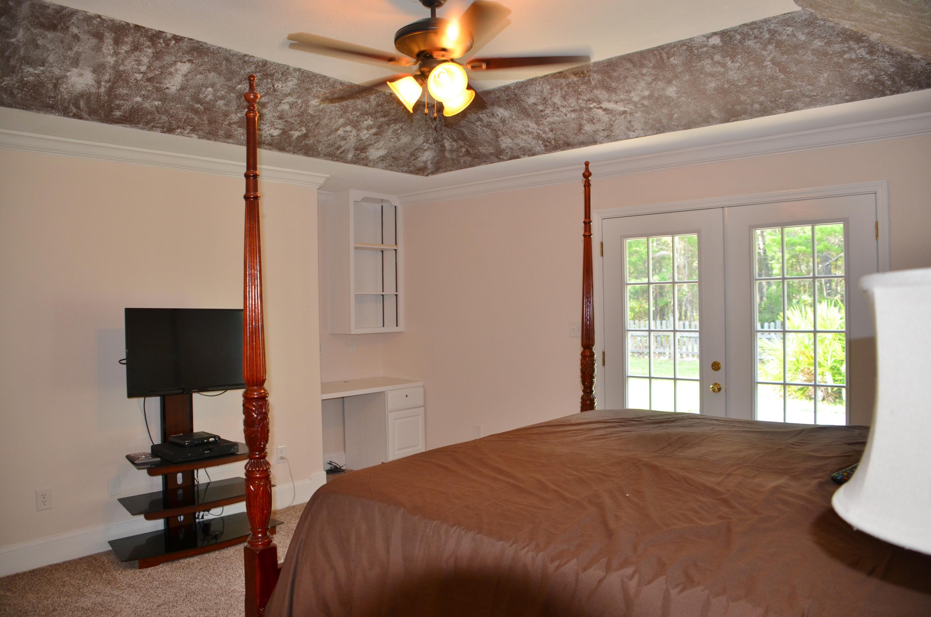 SANTA ROSA SHORES EAST - Residential