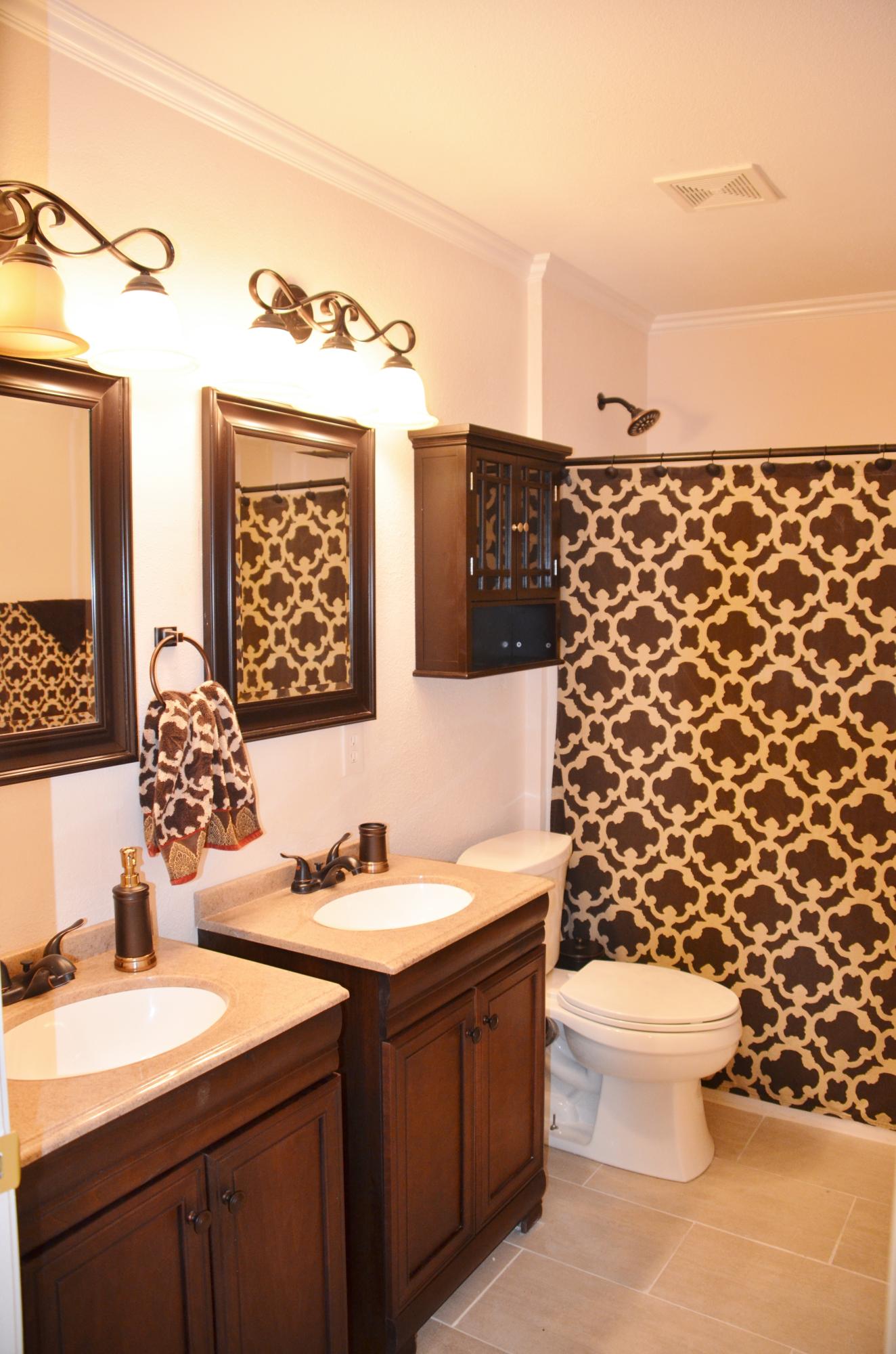 SANTA ROSA SHORES EAST - Residential