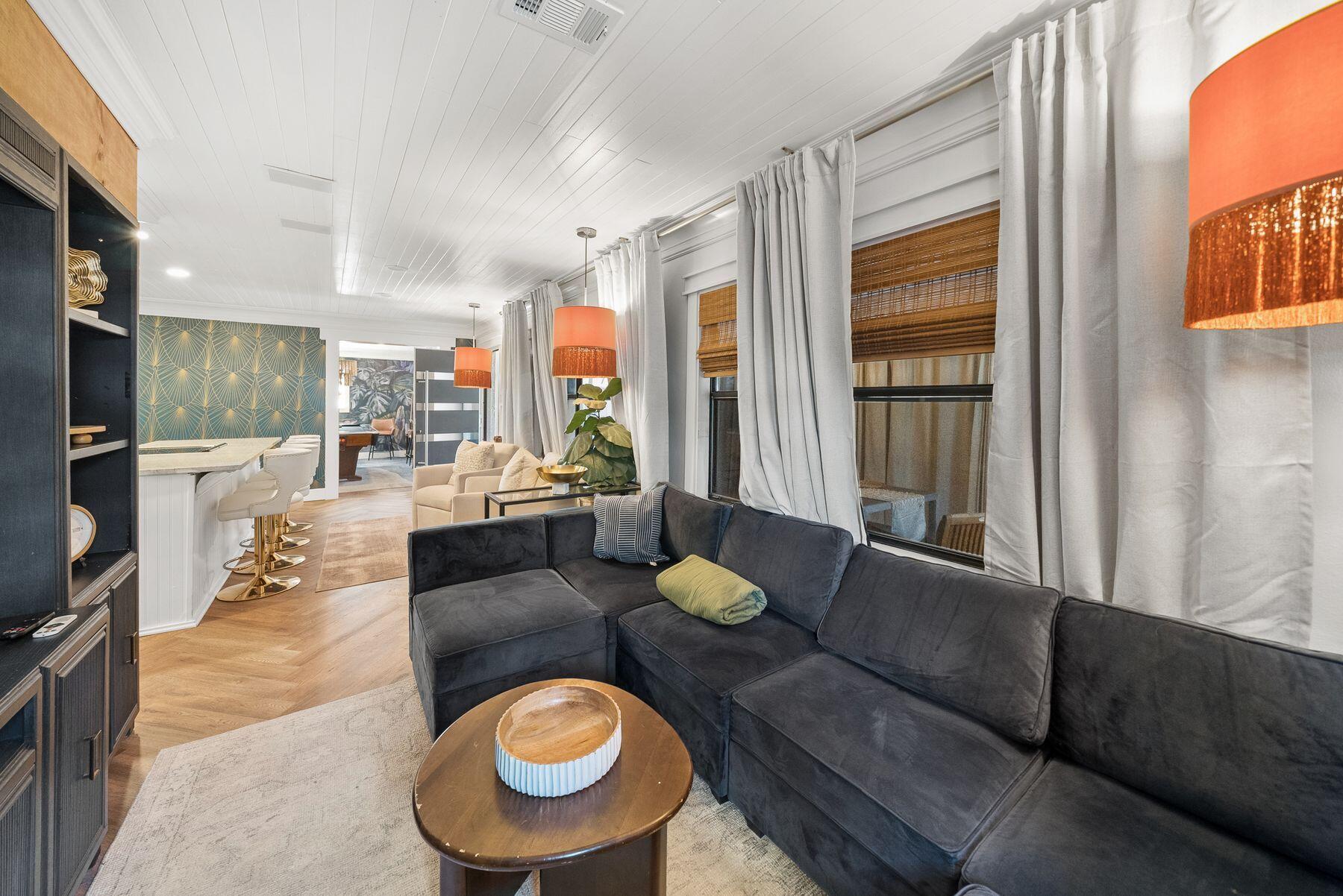 KISKA BEACH 1ST ADDN - Residential