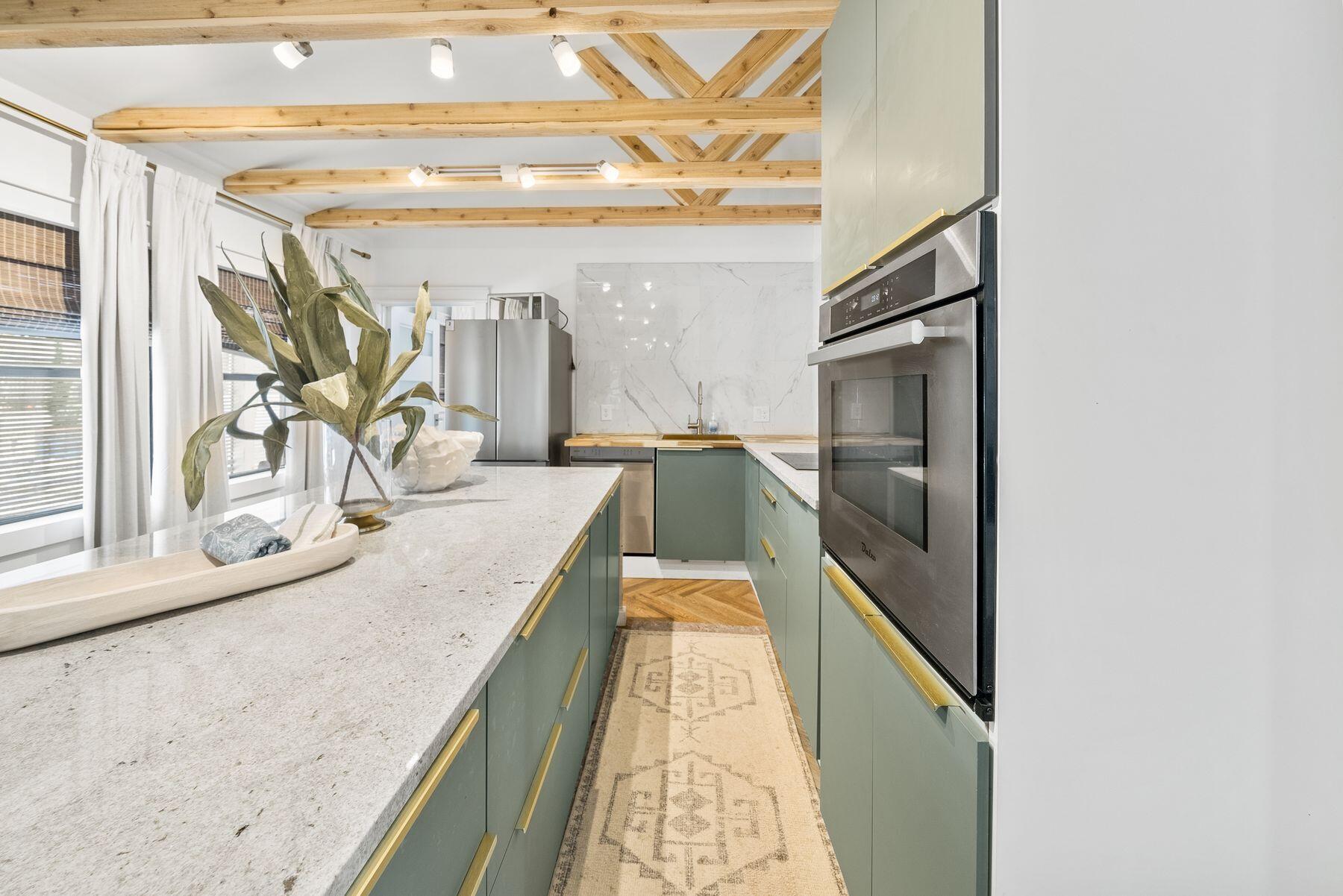KISKA BEACH 1ST ADDN - Residential