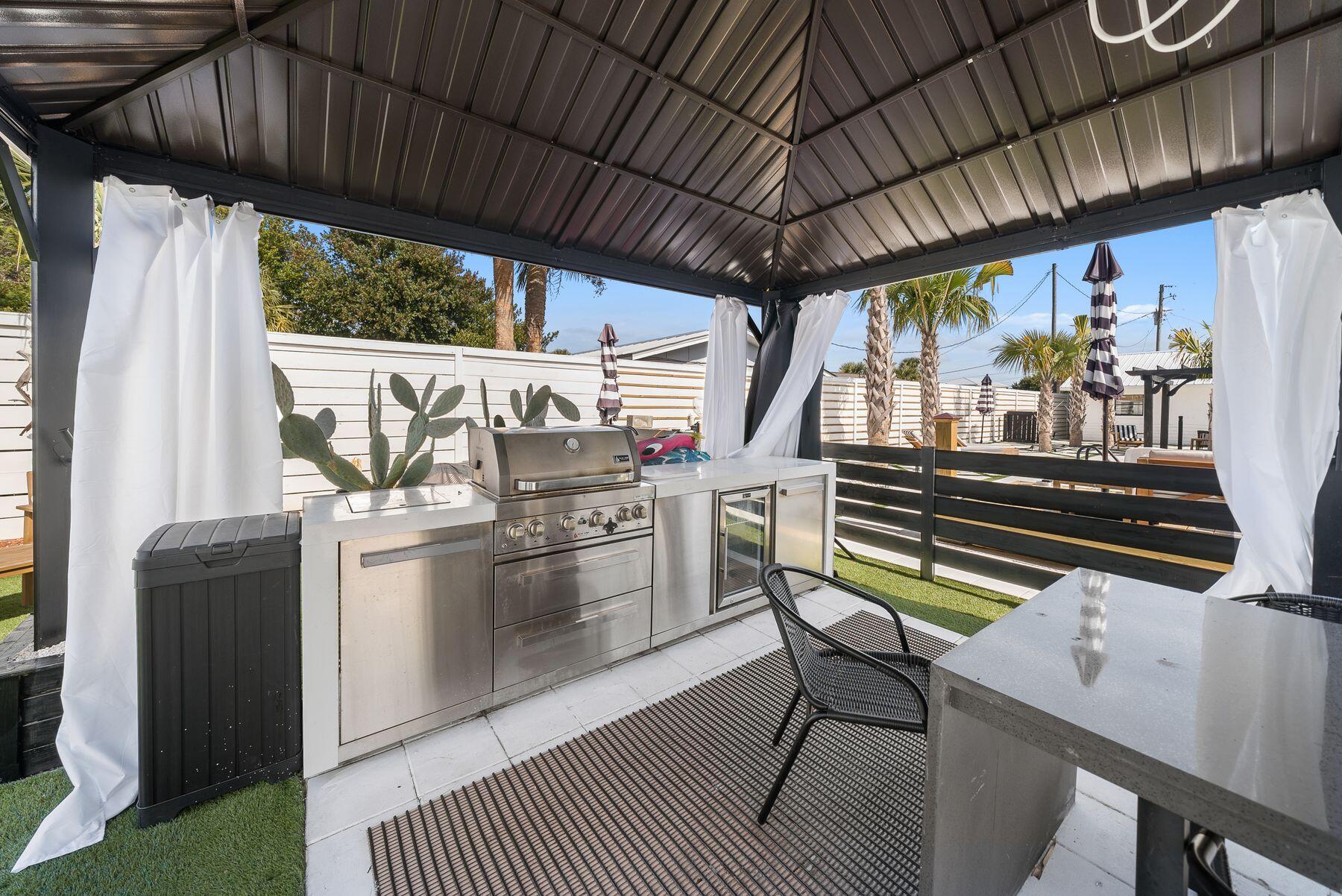 KISKA BEACH 1ST ADDN - Residential