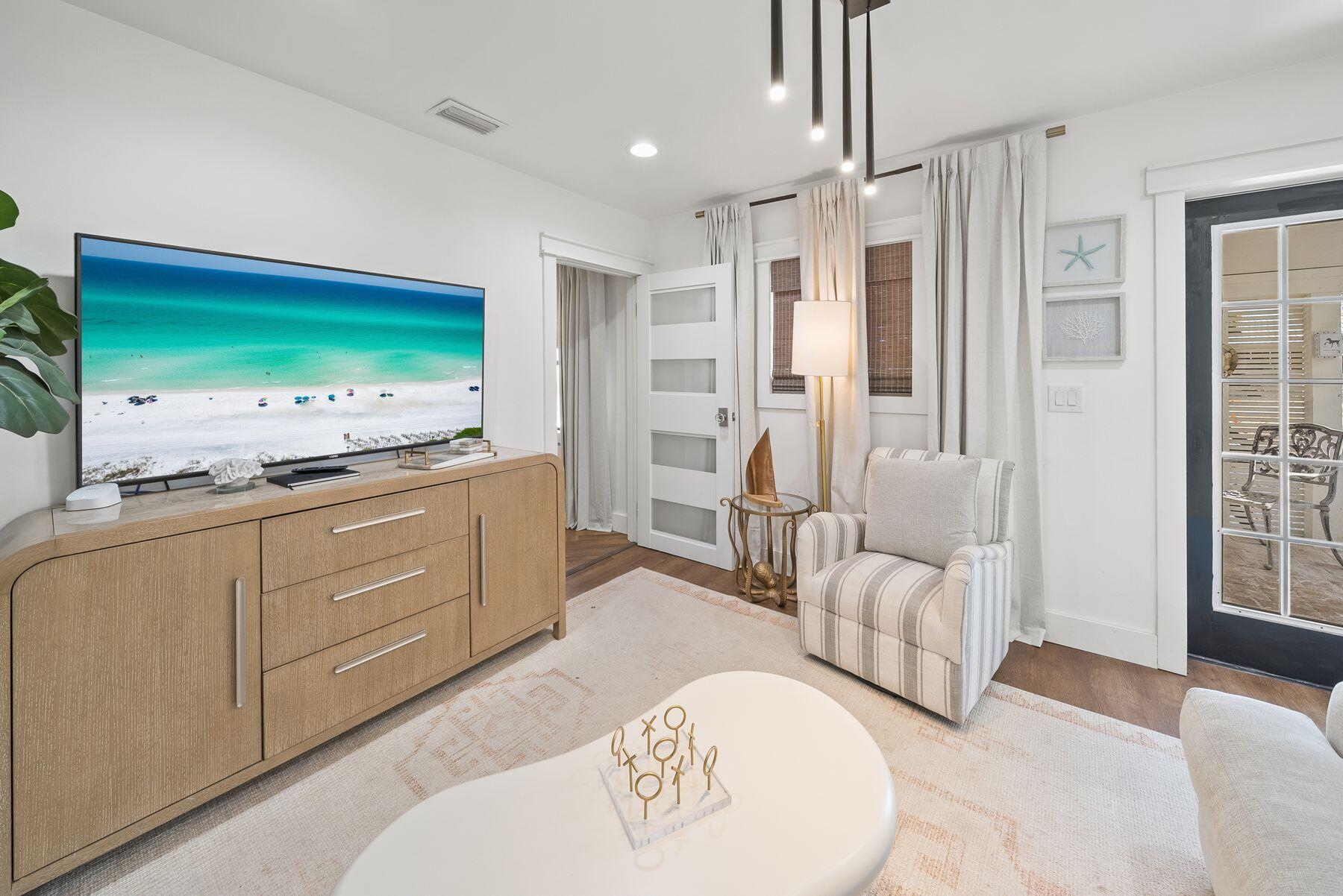 KISKA BEACH 1ST ADDN - Residential