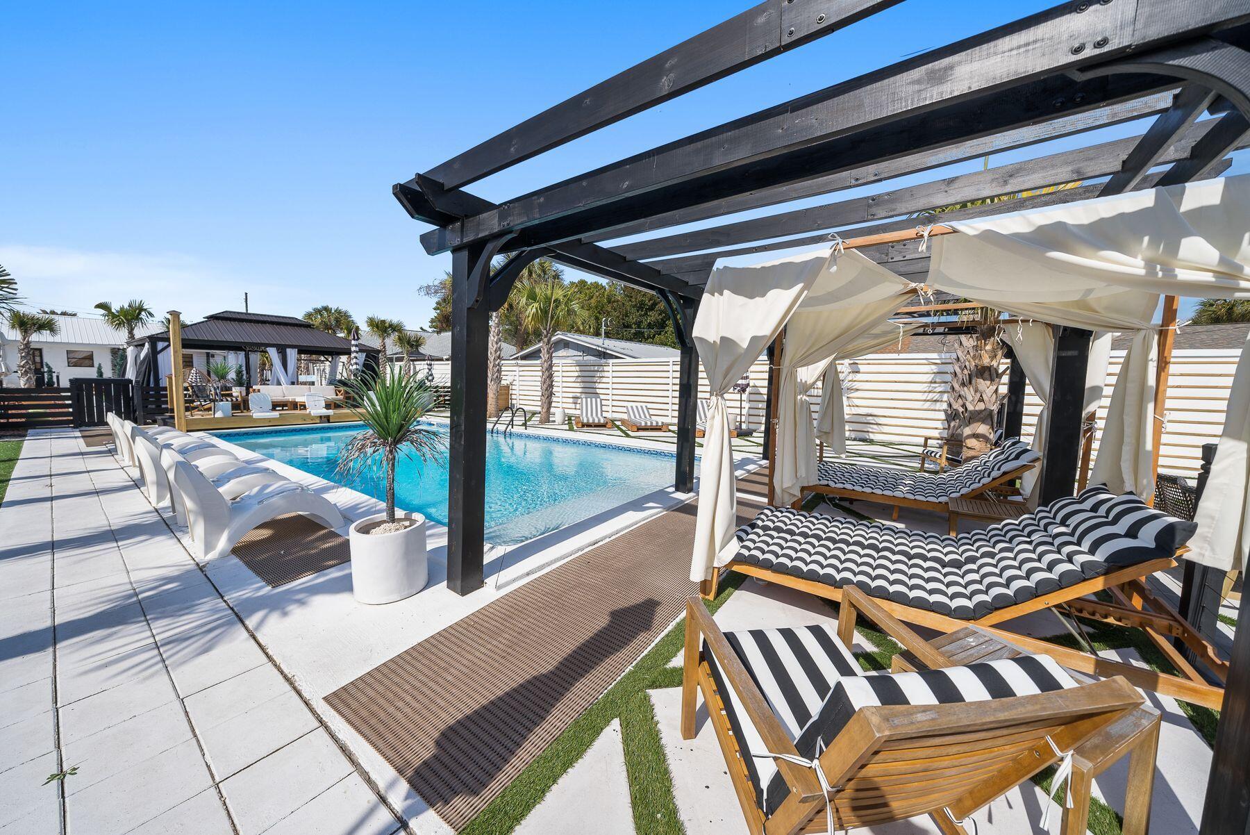 KISKA BEACH 1ST ADDN - Residential