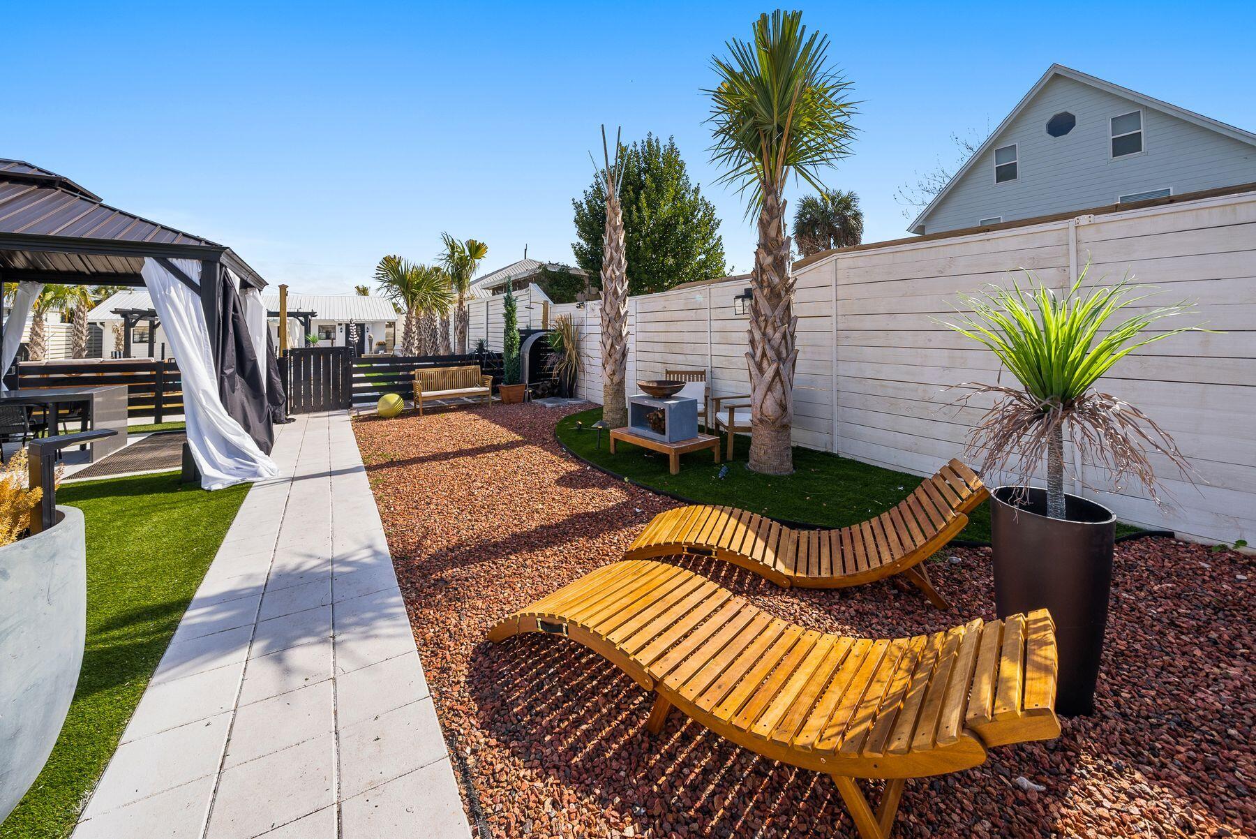 KISKA BEACH 1ST ADDN - Residential