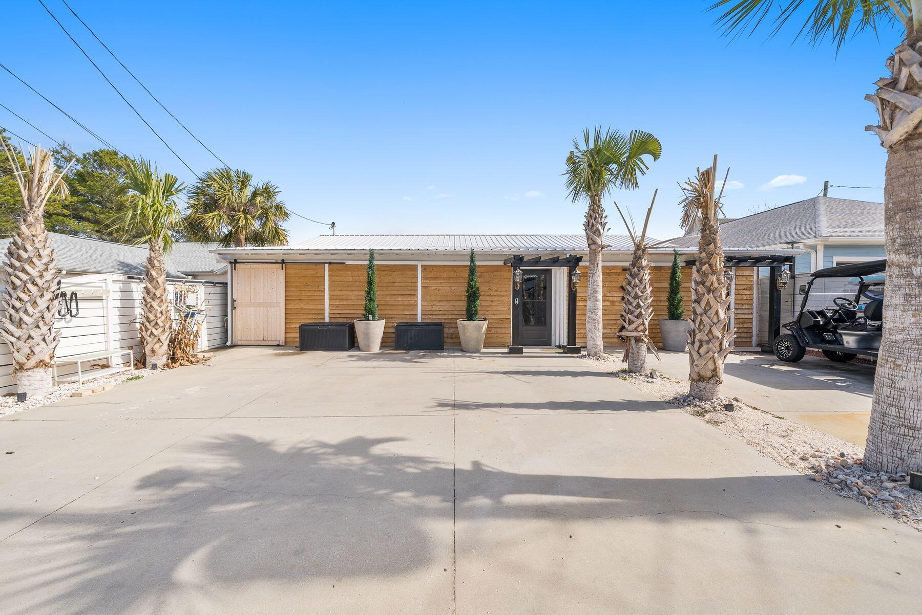 KISKA BEACH 1ST ADDN - Residential