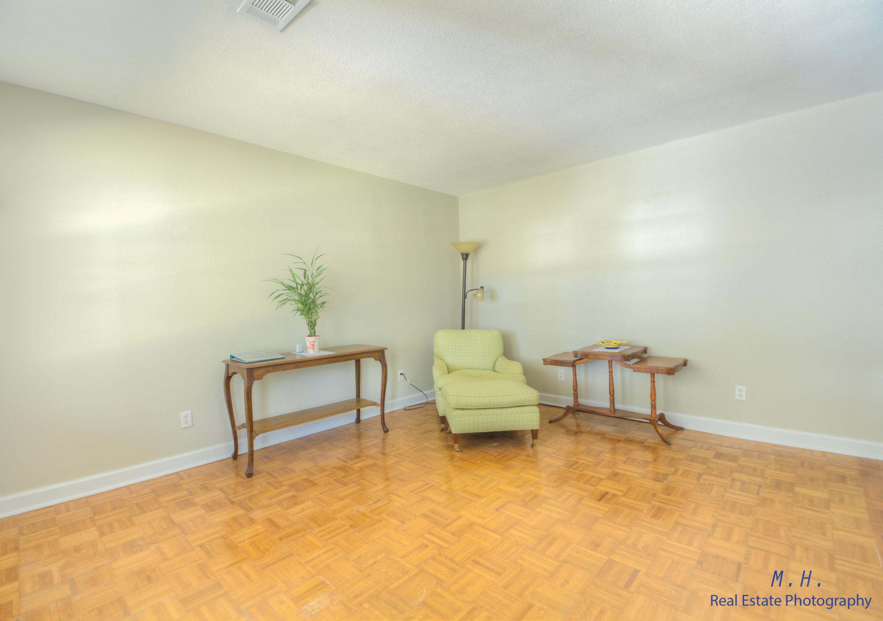 PINECREST HILLS - Residential