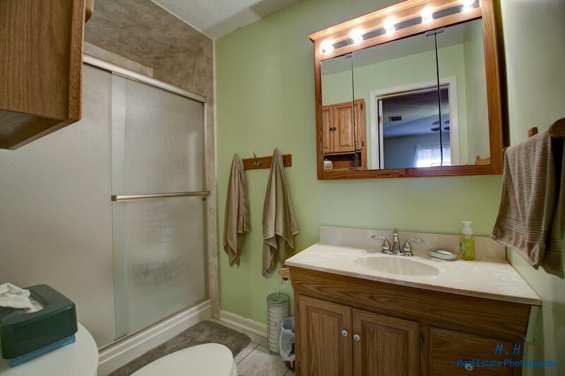 PINECREST HILLS - Residential