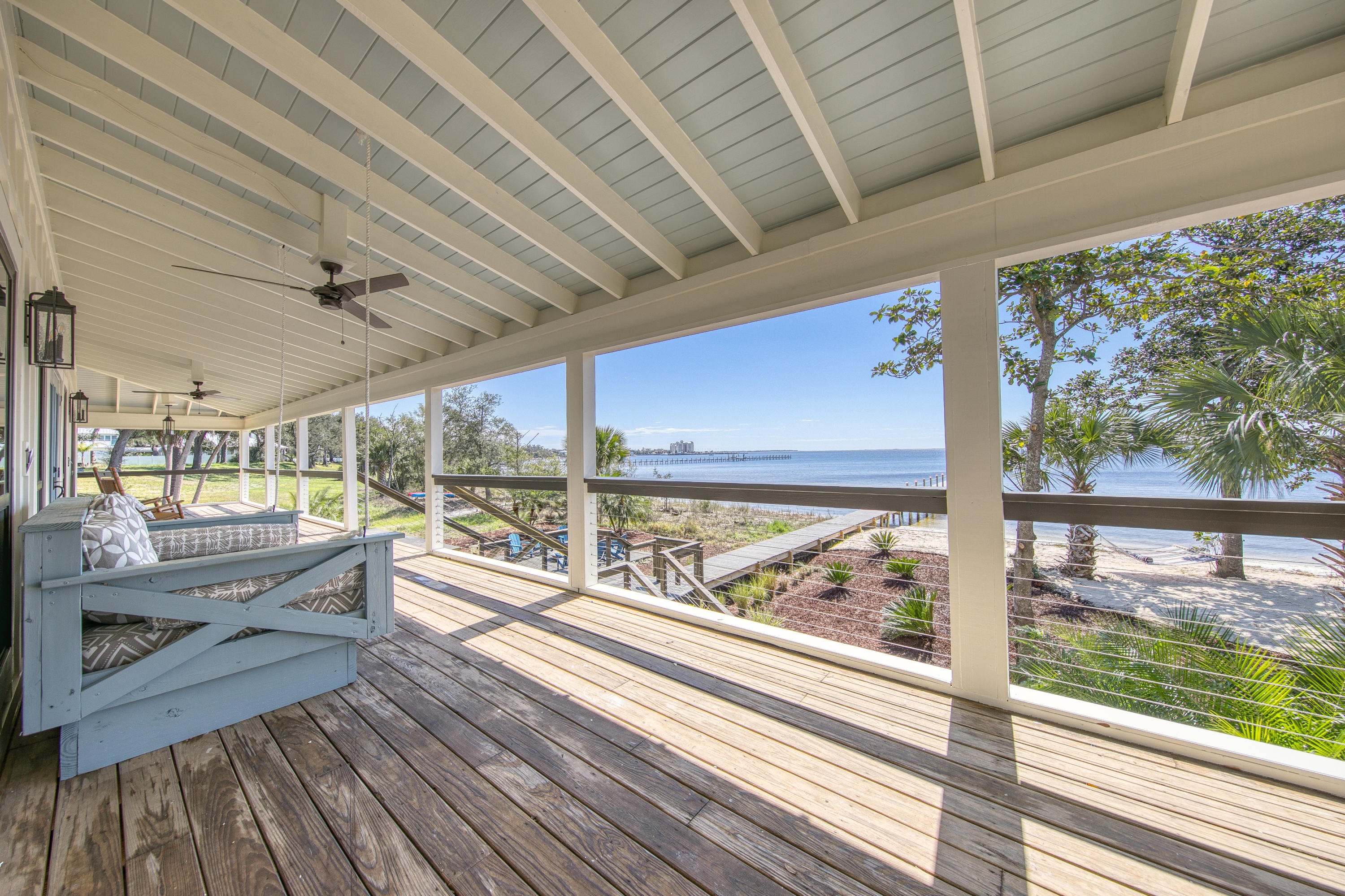 BAYVIEW HEIGHTS - Residential