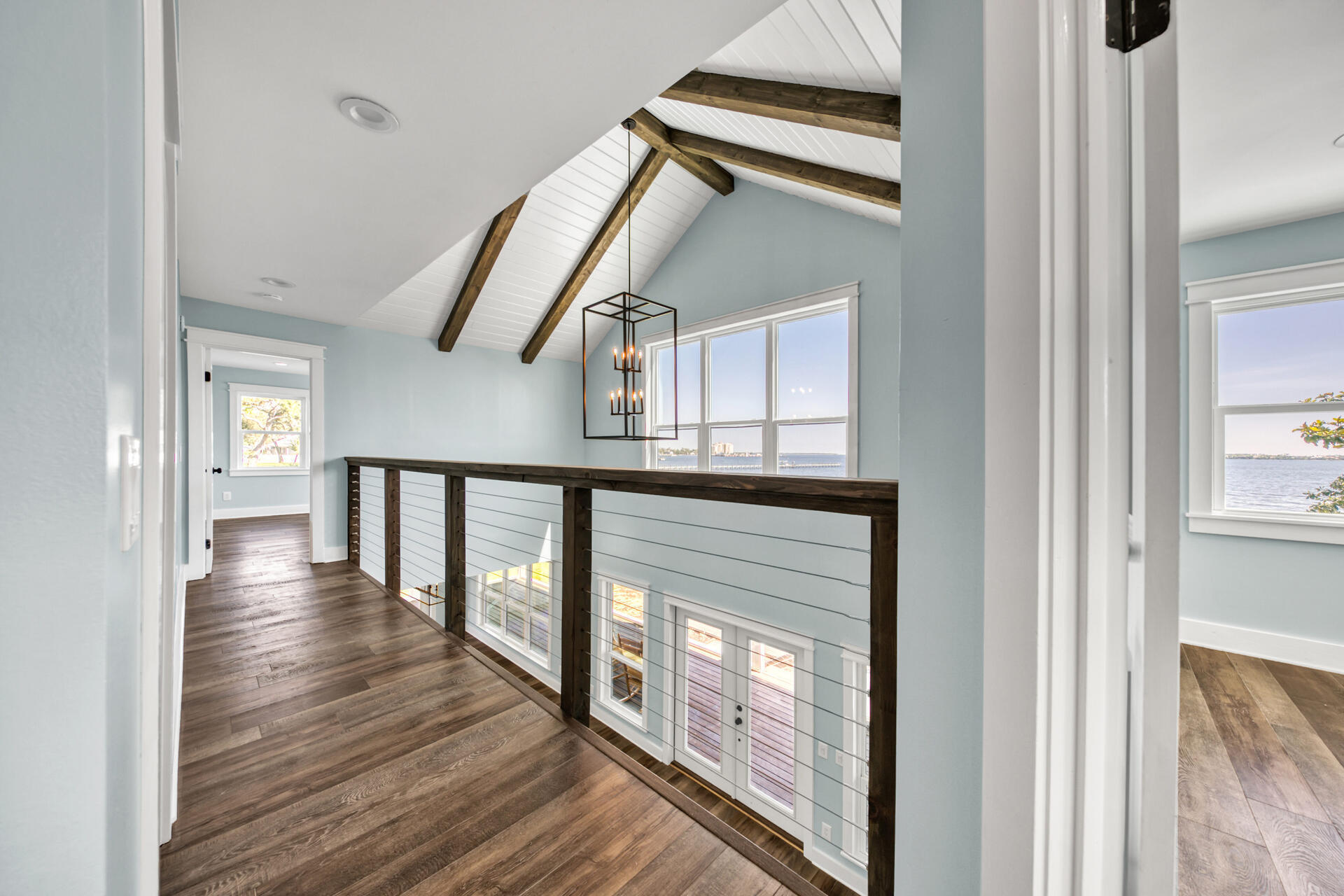 BAYVIEW HEIGHTS - Residential