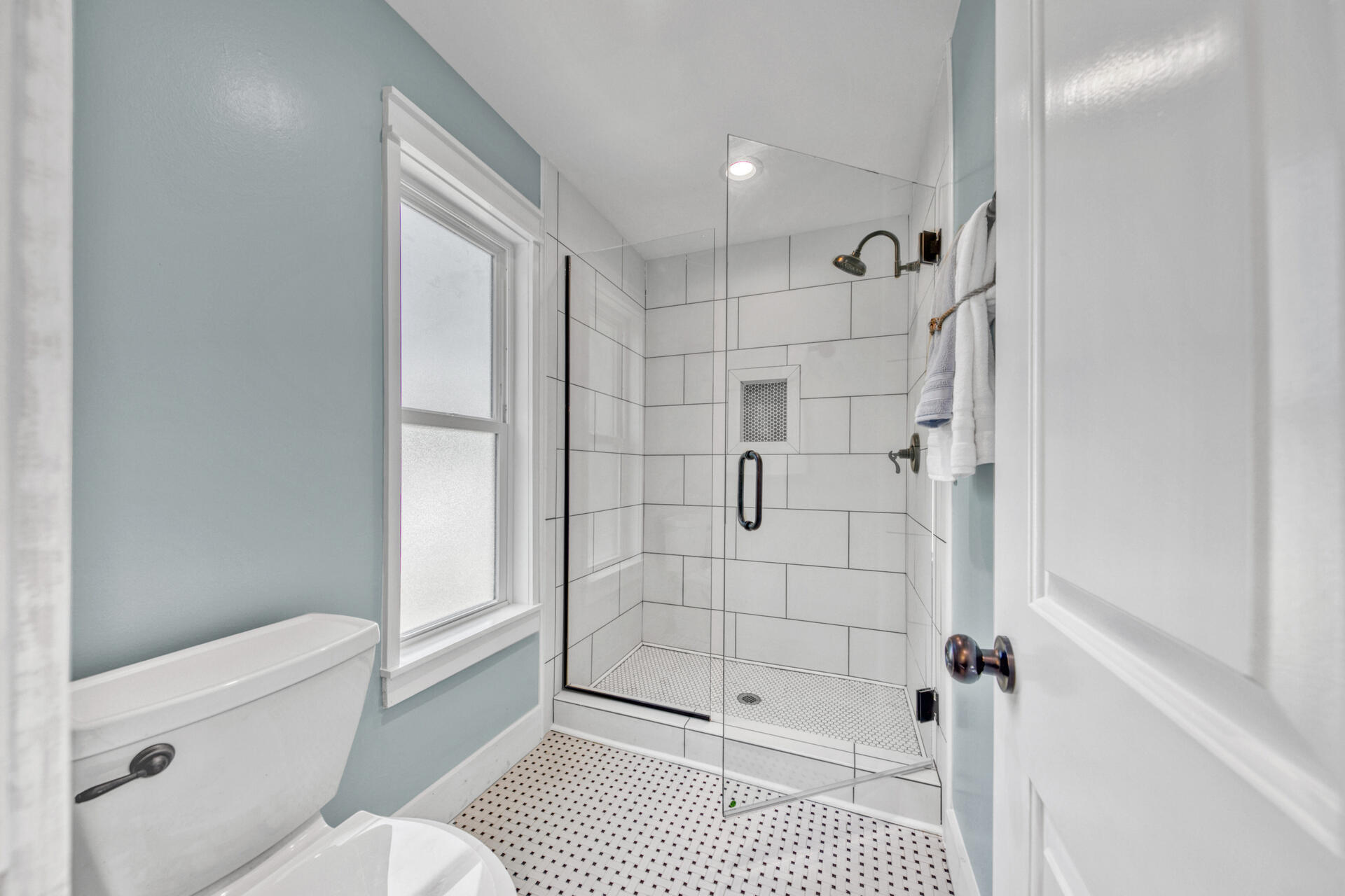 BAYVIEW HEIGHTS - Residential