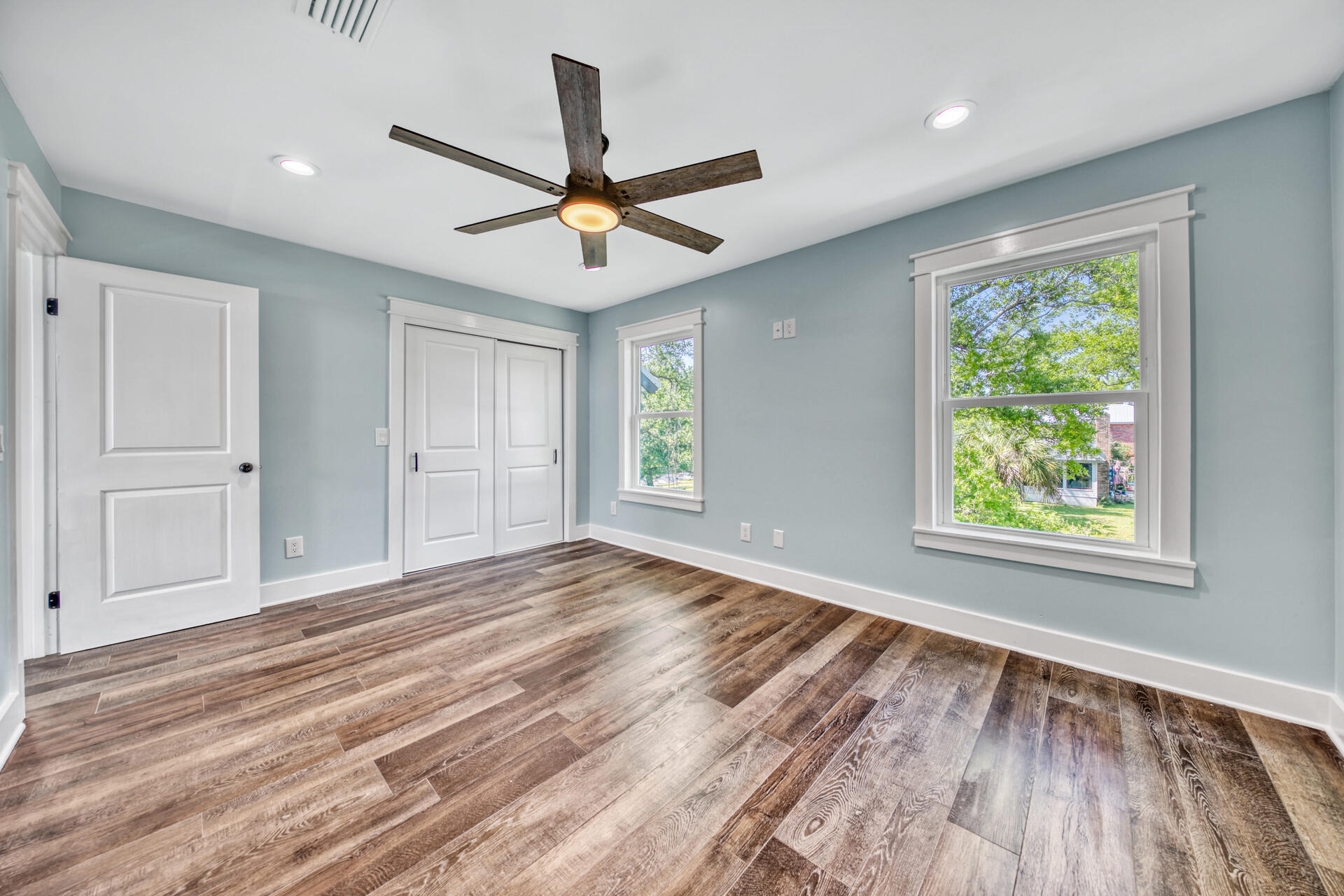 BAYVIEW HEIGHTS - Residential