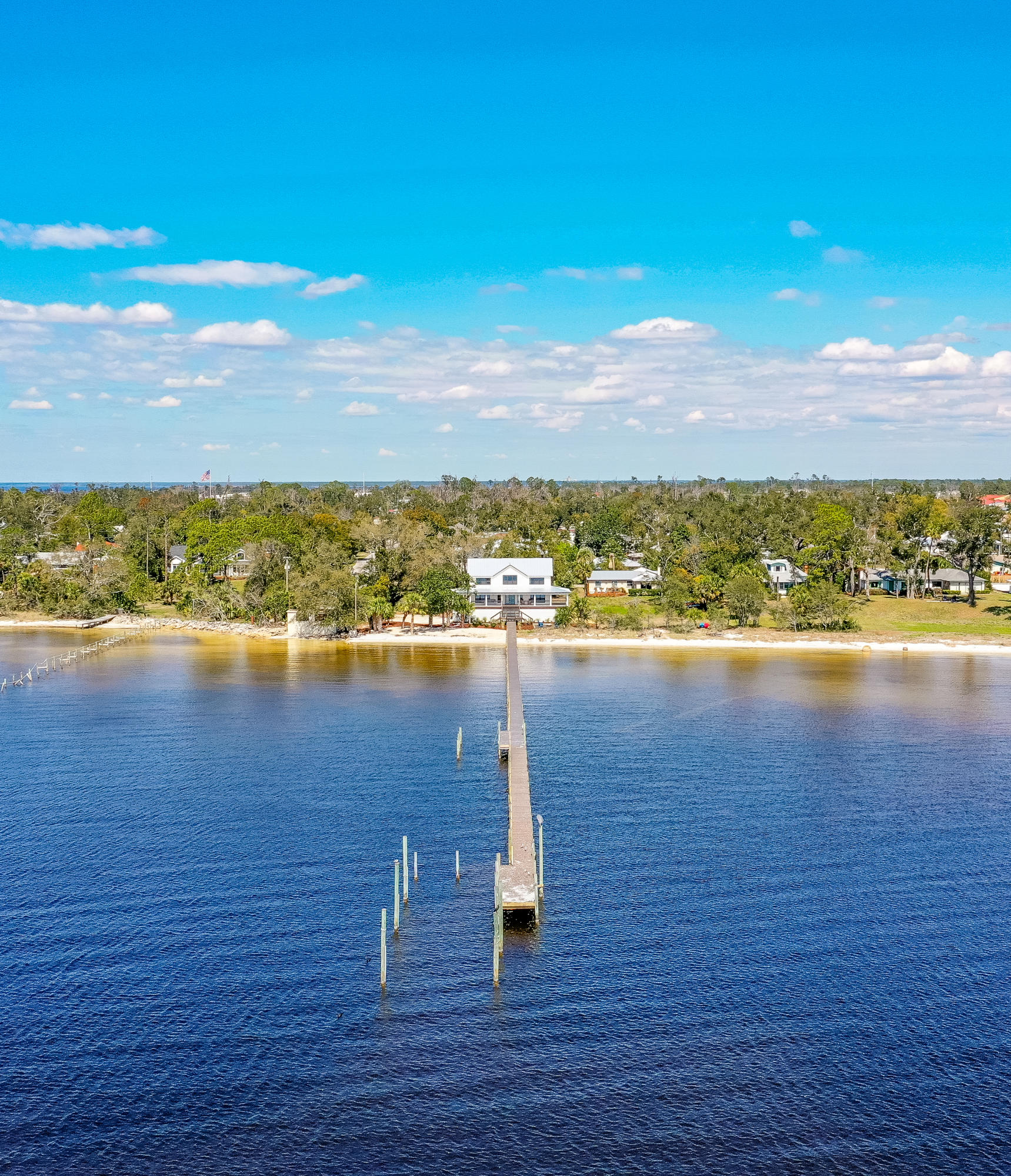 BAYVIEW HEIGHTS - Residential