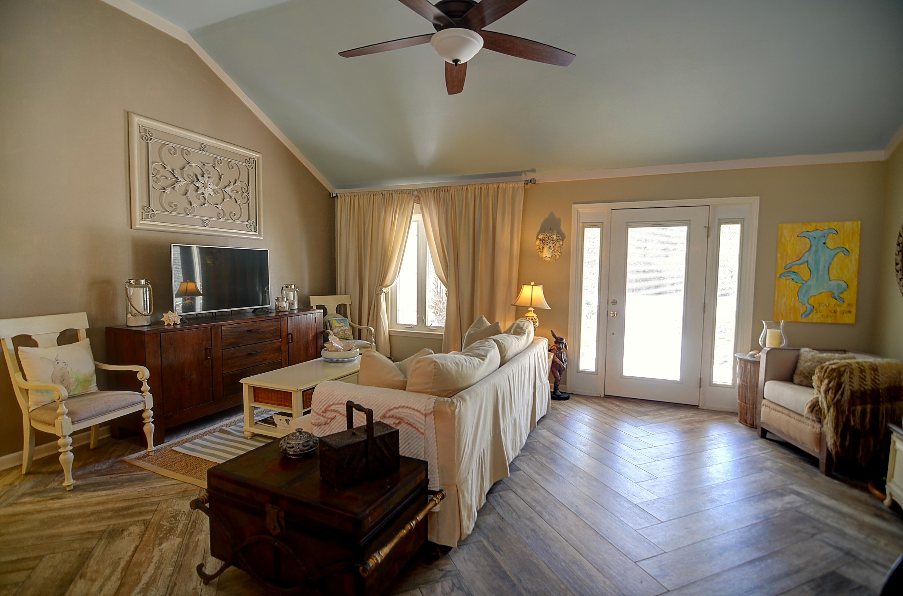 SANTA ROSA RIDGE UNIT 1 - Residential