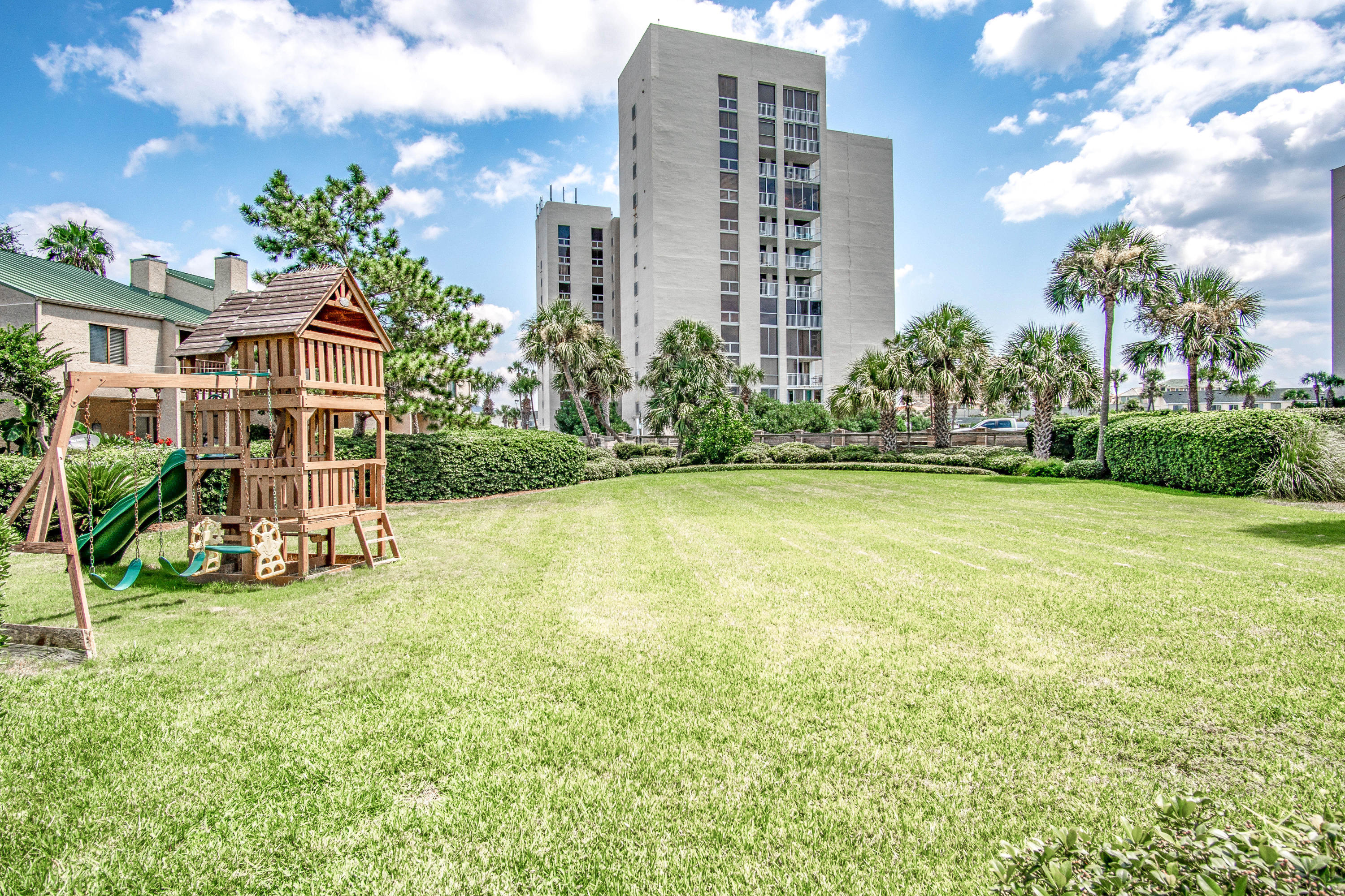 TIDES OF DESTIN - Residential