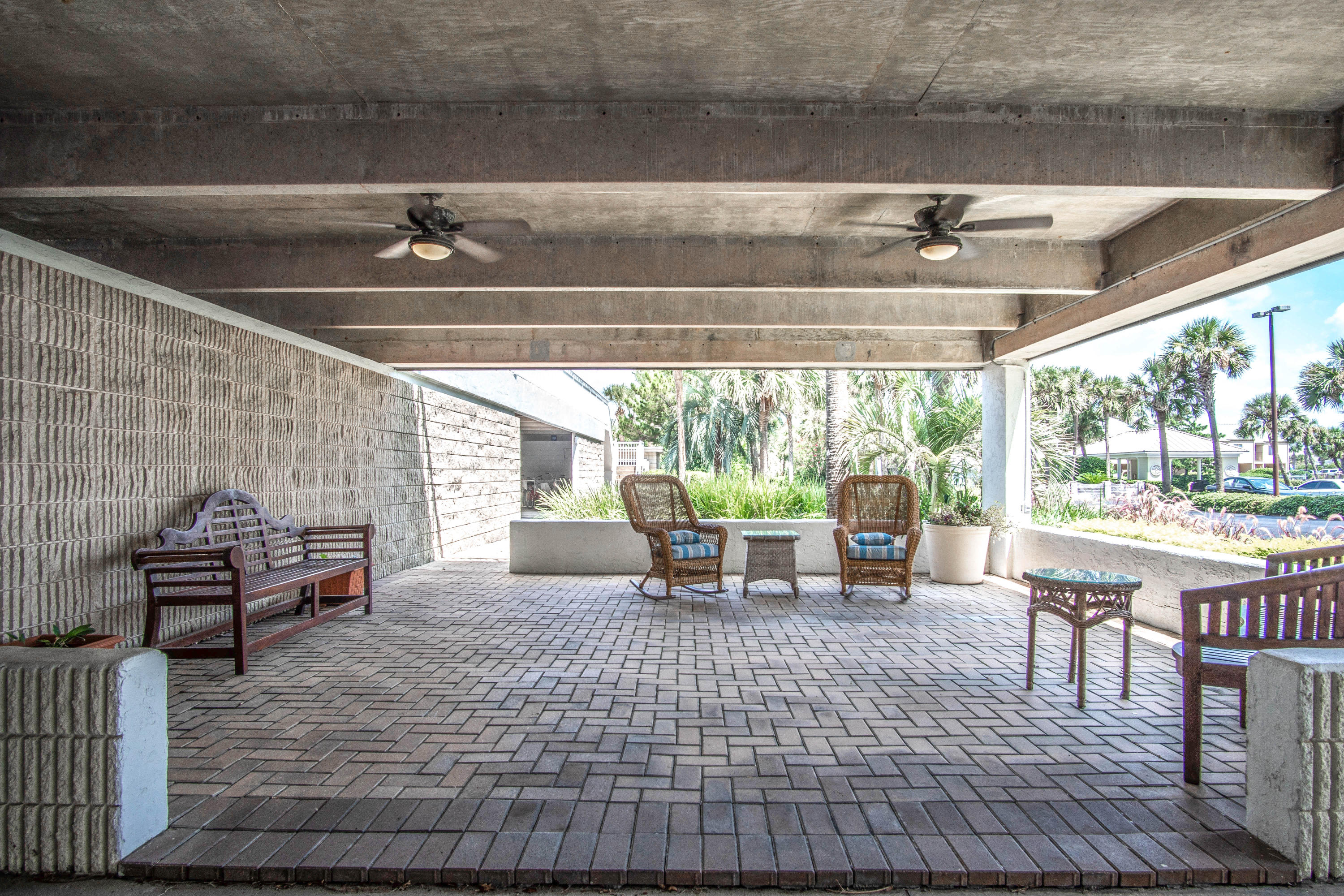 TIDES OF DESTIN - Residential