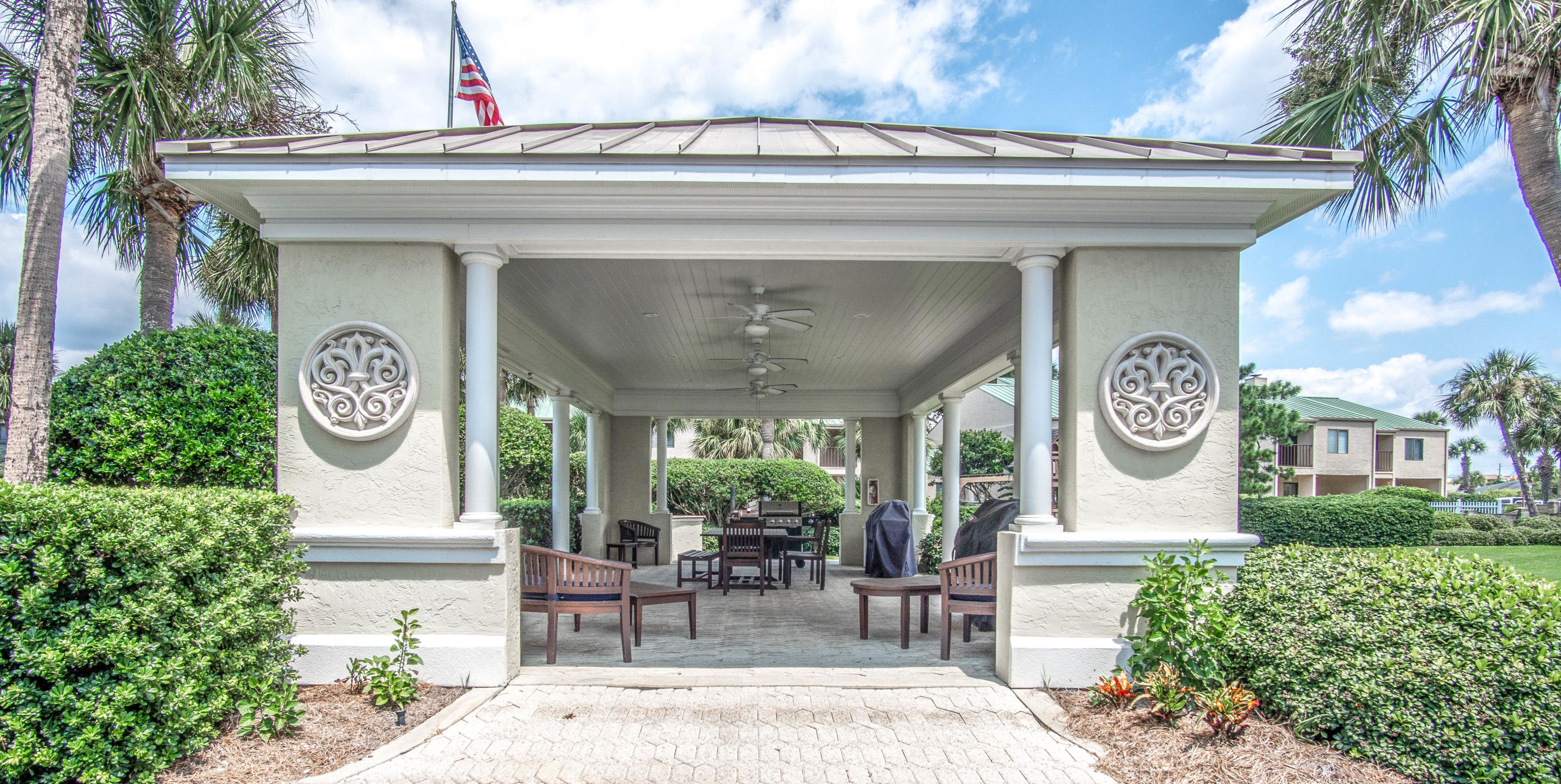 TIDES OF DESTIN - Residential