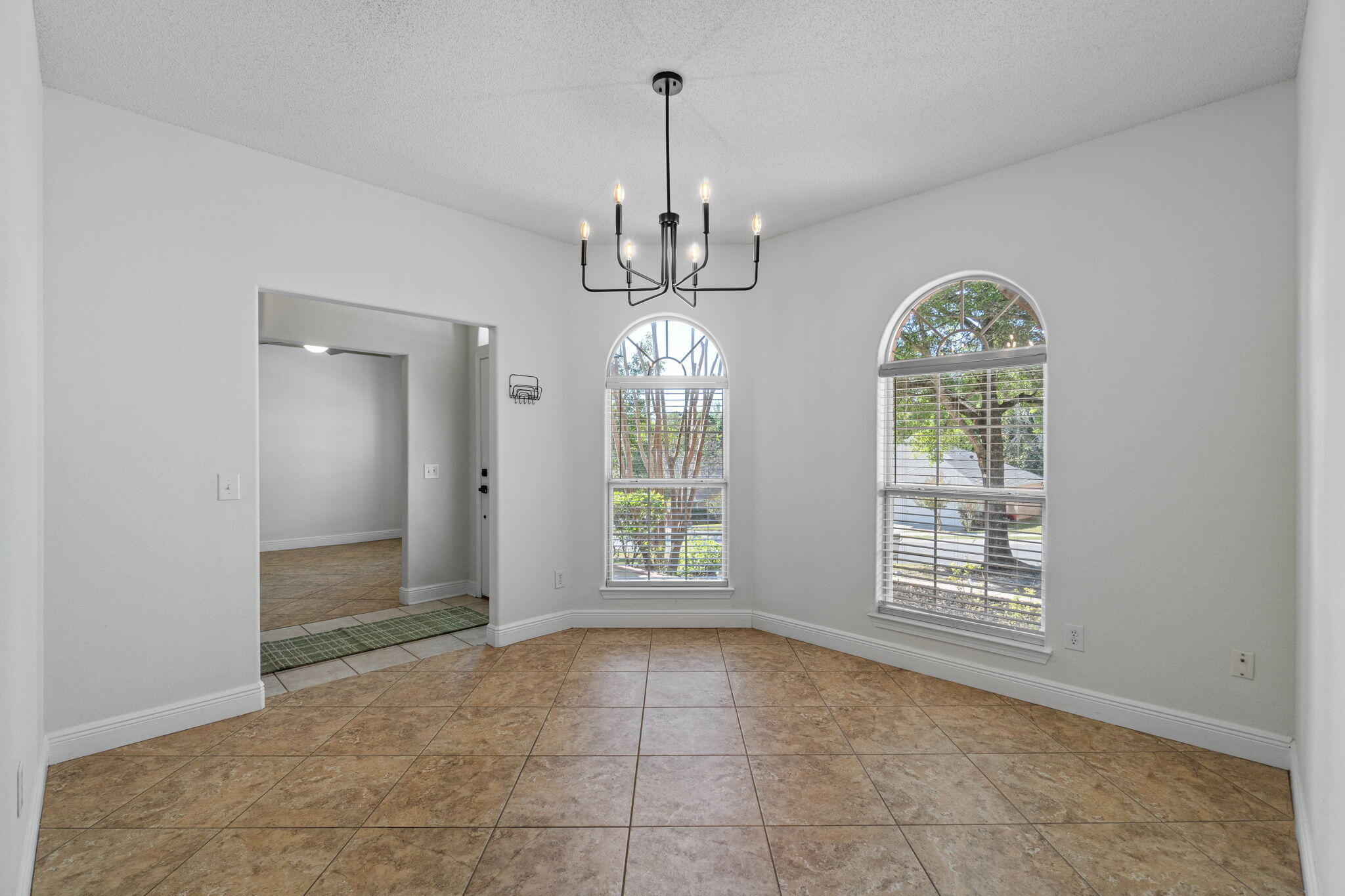 FOX VALLEY - Residential