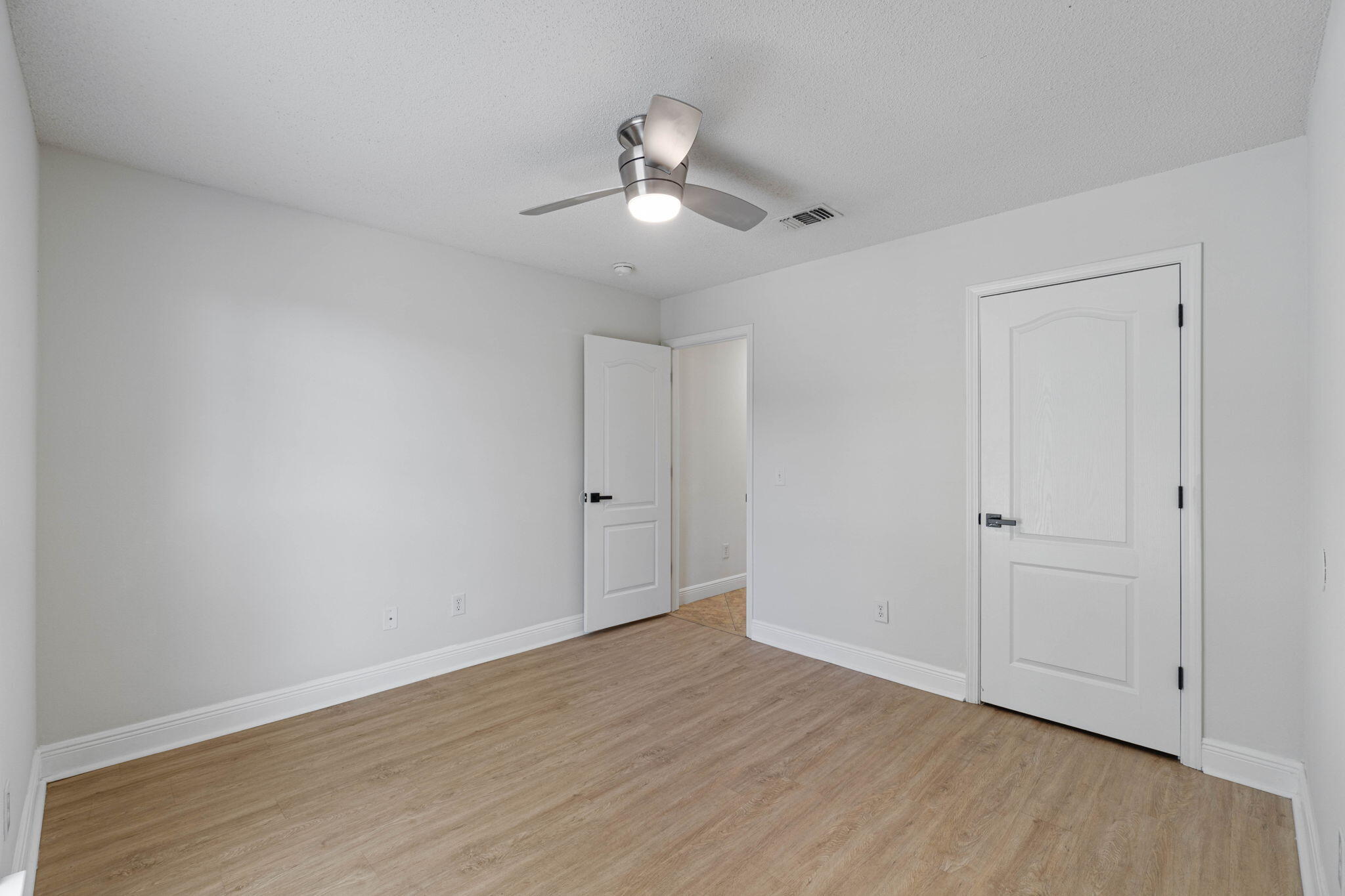 FOX VALLEY - Residential