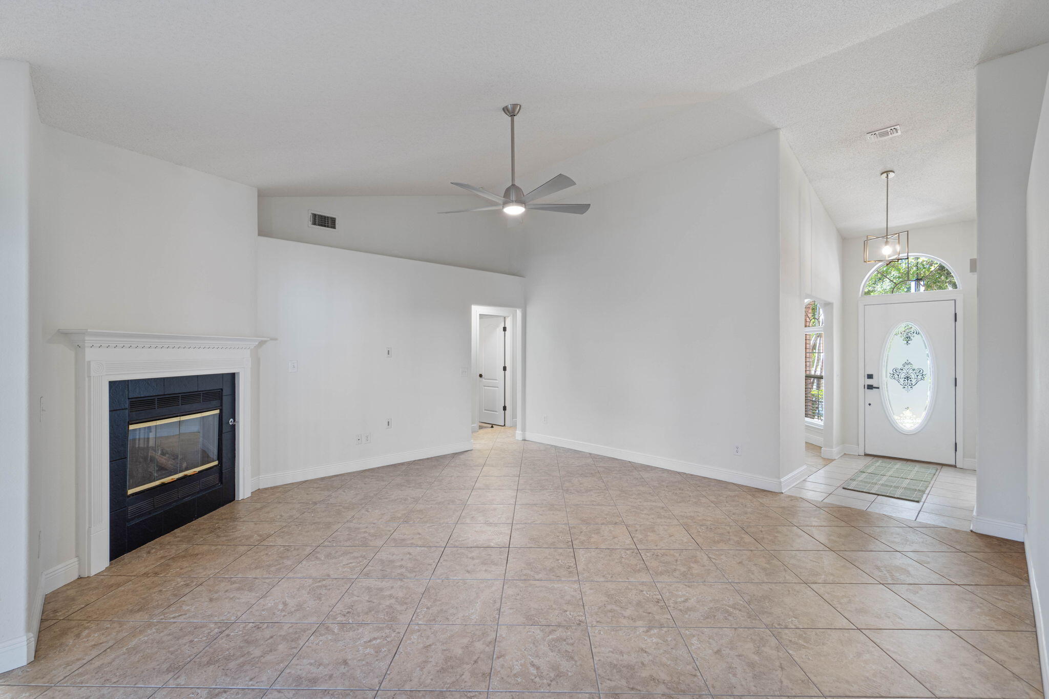 FOX VALLEY - Residential