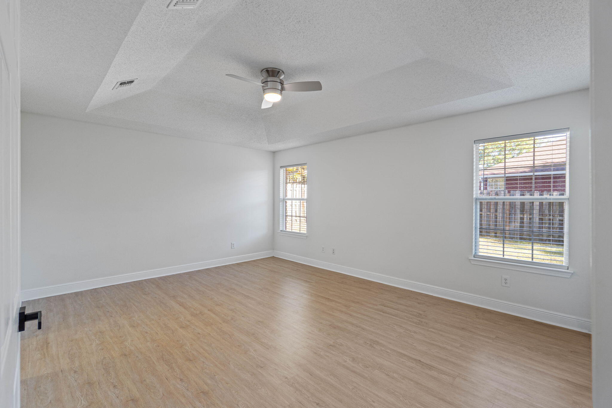 FOX VALLEY - Residential