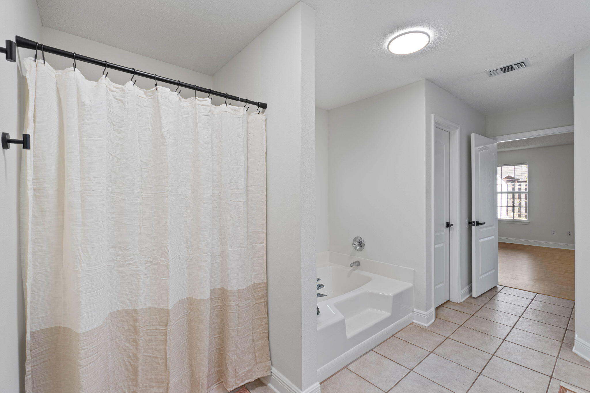 FOX VALLEY - Residential