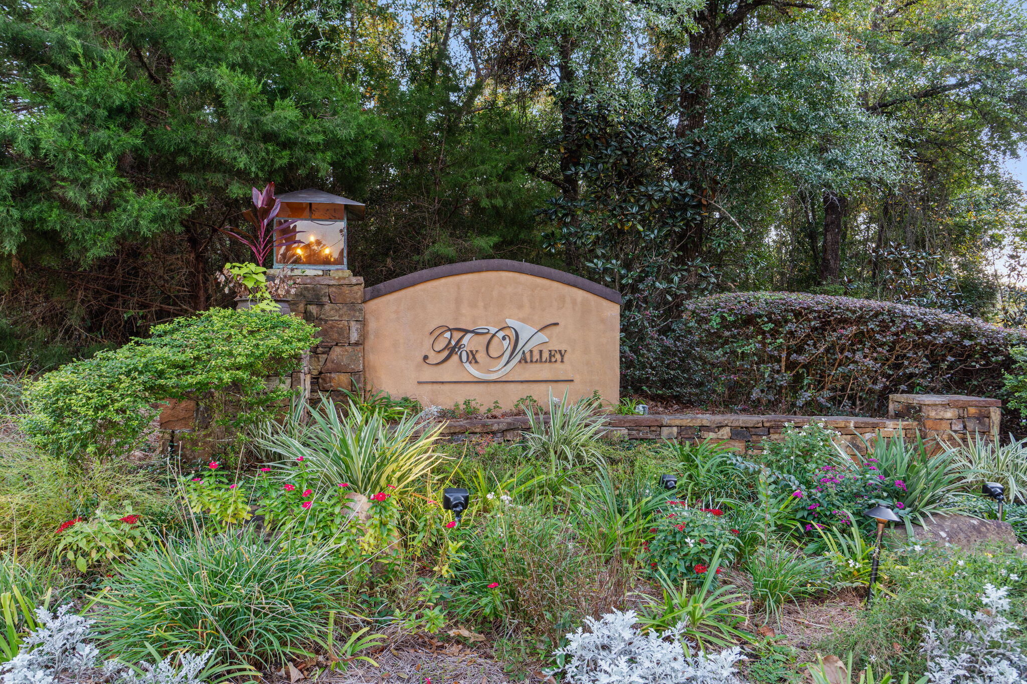 FOX VALLEY - Residential