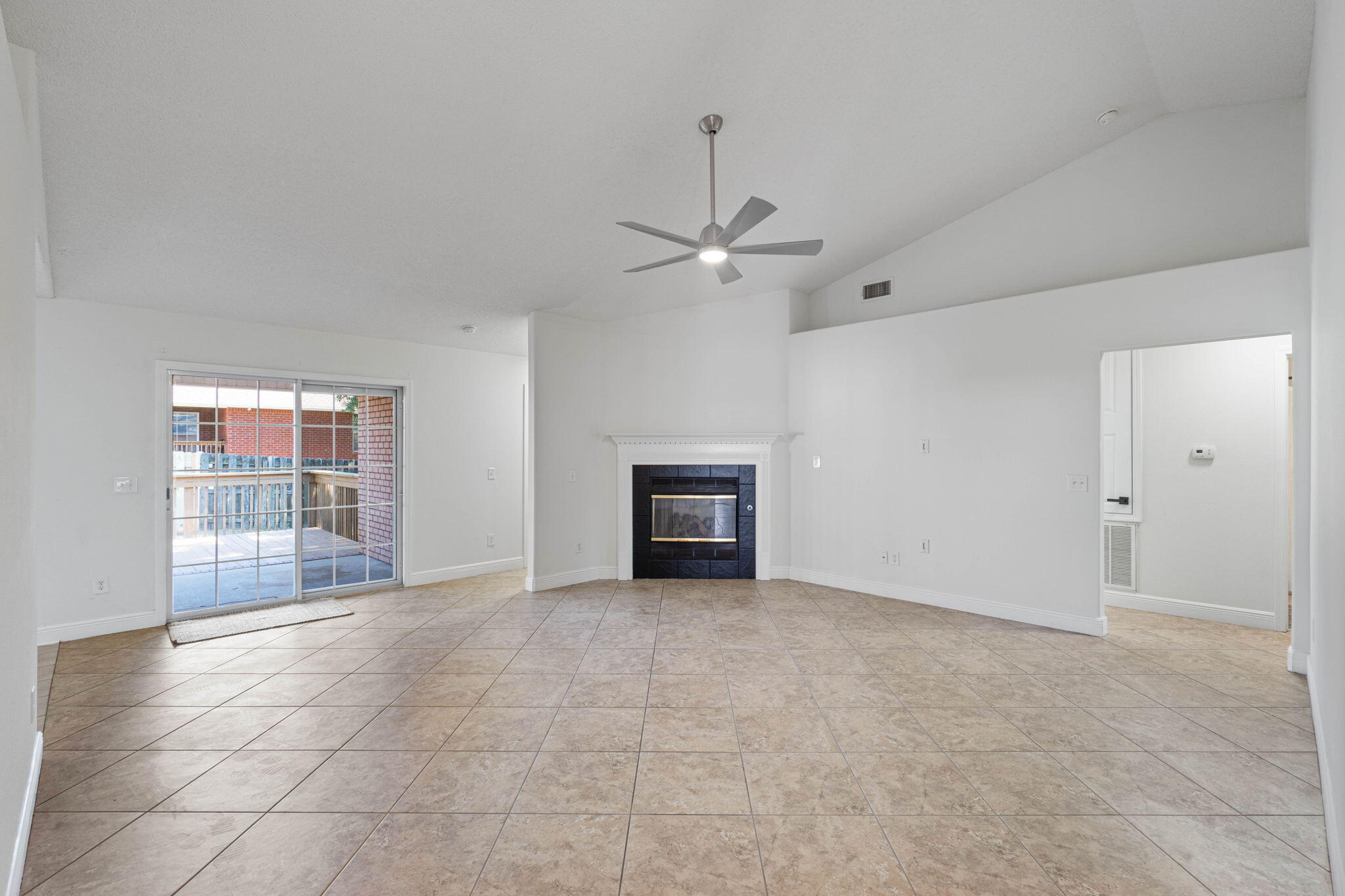 FOX VALLEY - Residential