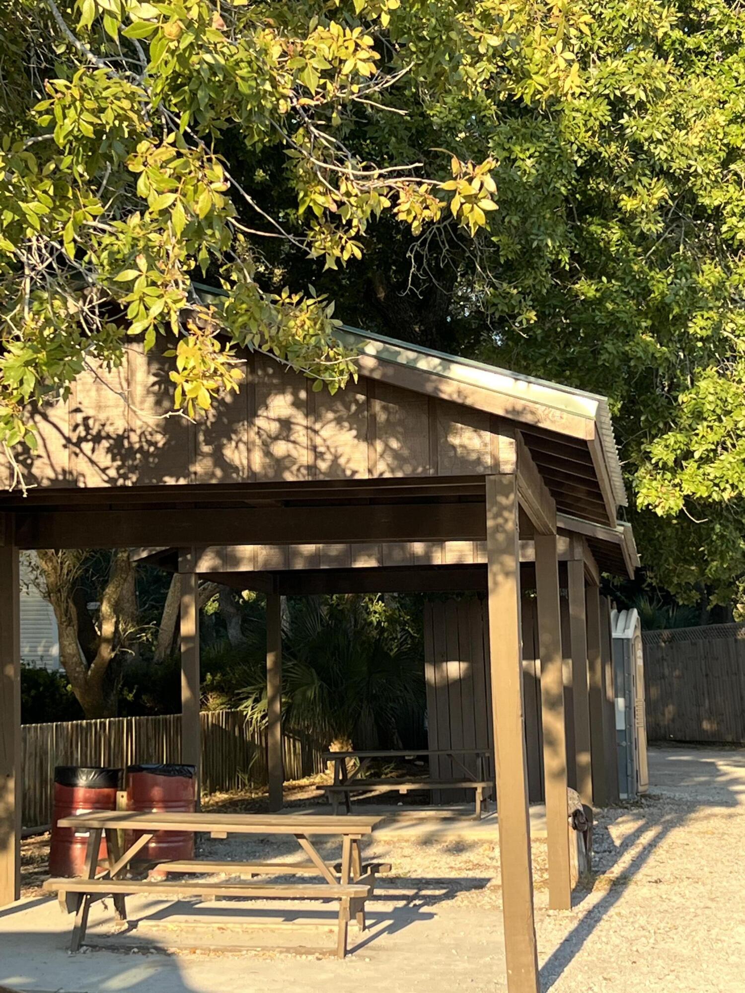 PORT DIXIE - Residential