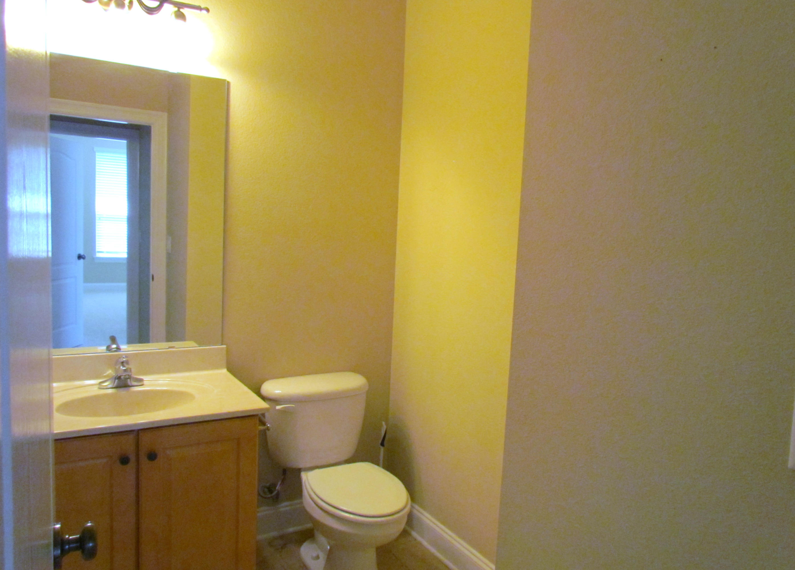 ROCKYWOOD PH 3 - Residential Lease