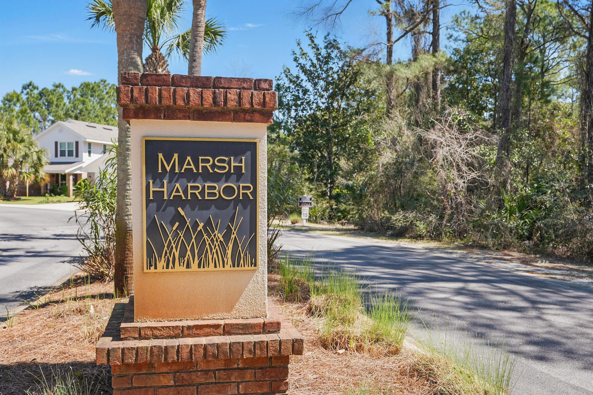 MARSH HARBOR - Residential