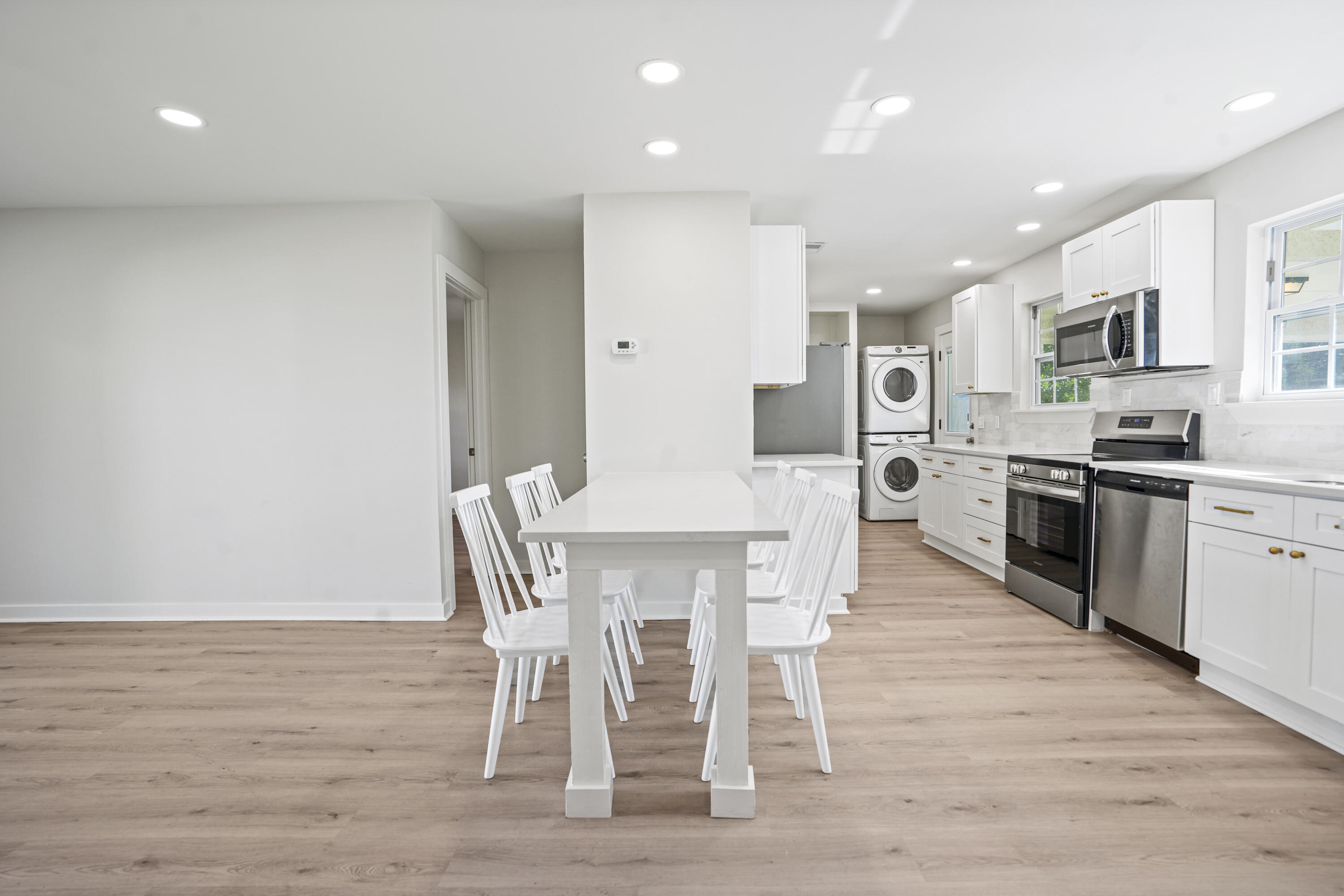 RIVIERA BEACH 1ST ADDN - Residential