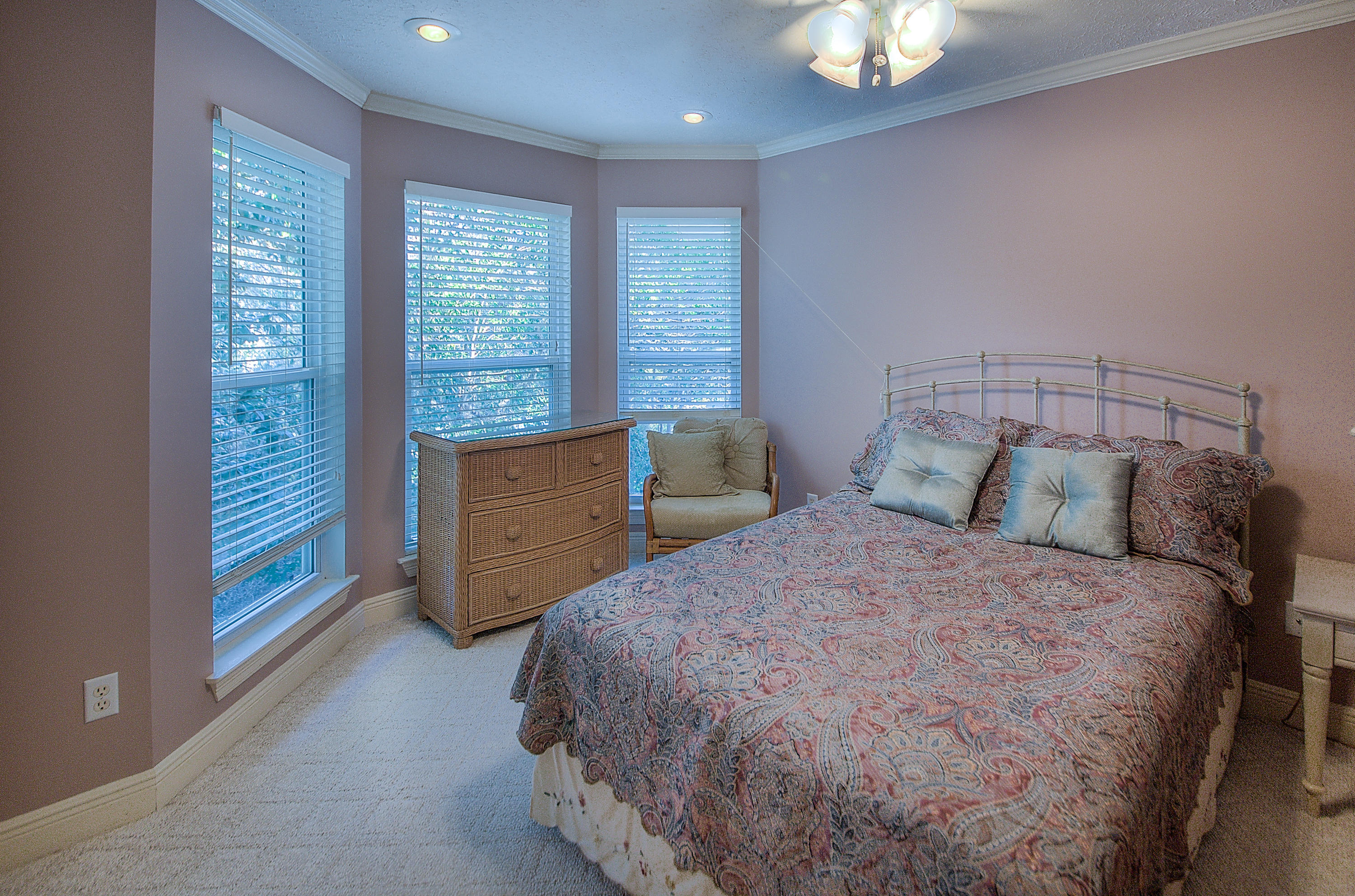 SEAGROVE VILLAGE 7TH ADD - Residential