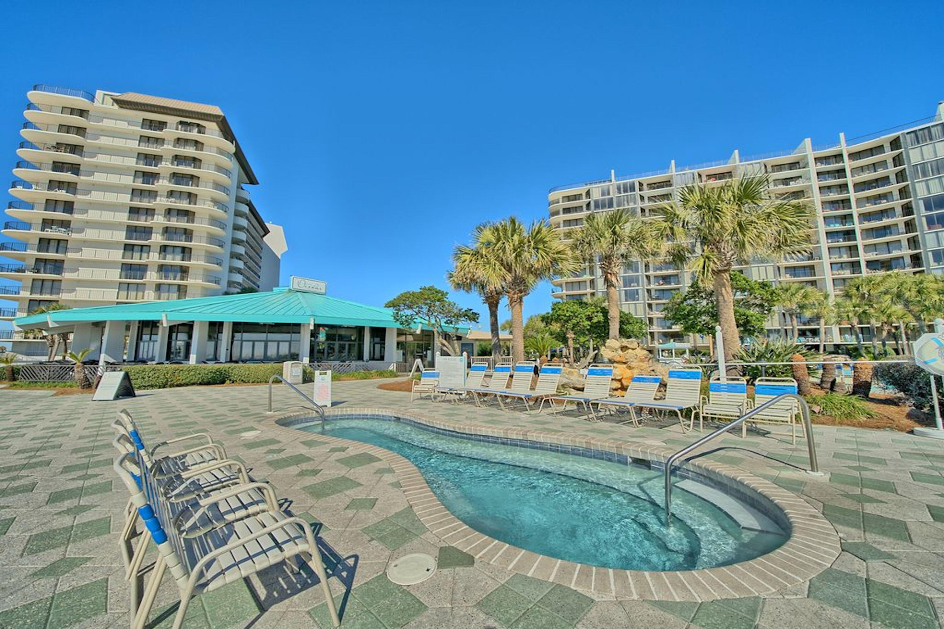 Edgewater Golf Villas 6 B - Residential