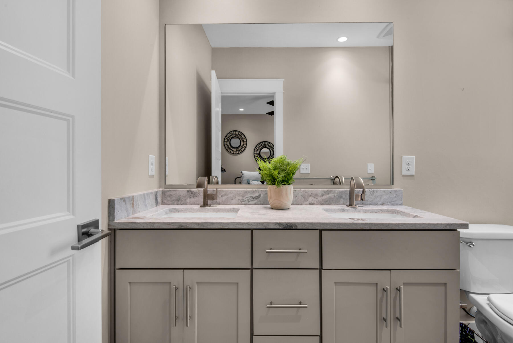 Sound Side Lofts - Residential