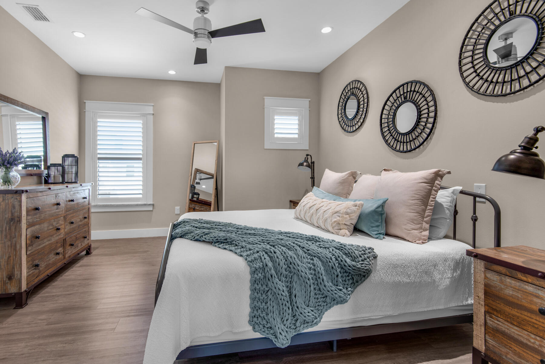 Sound Side Lofts - Residential