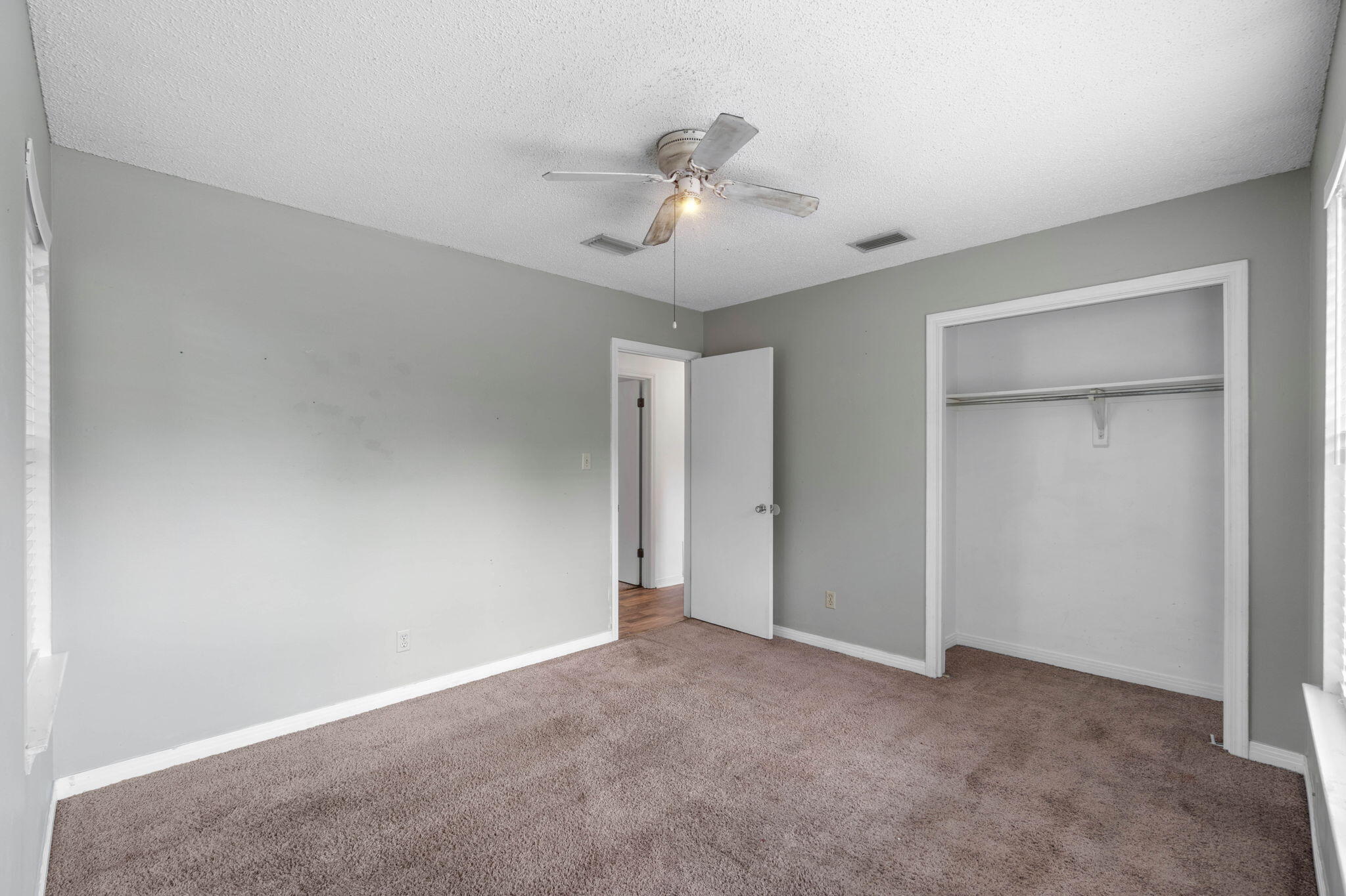 OAKCREST 1ST ADDN - Residential